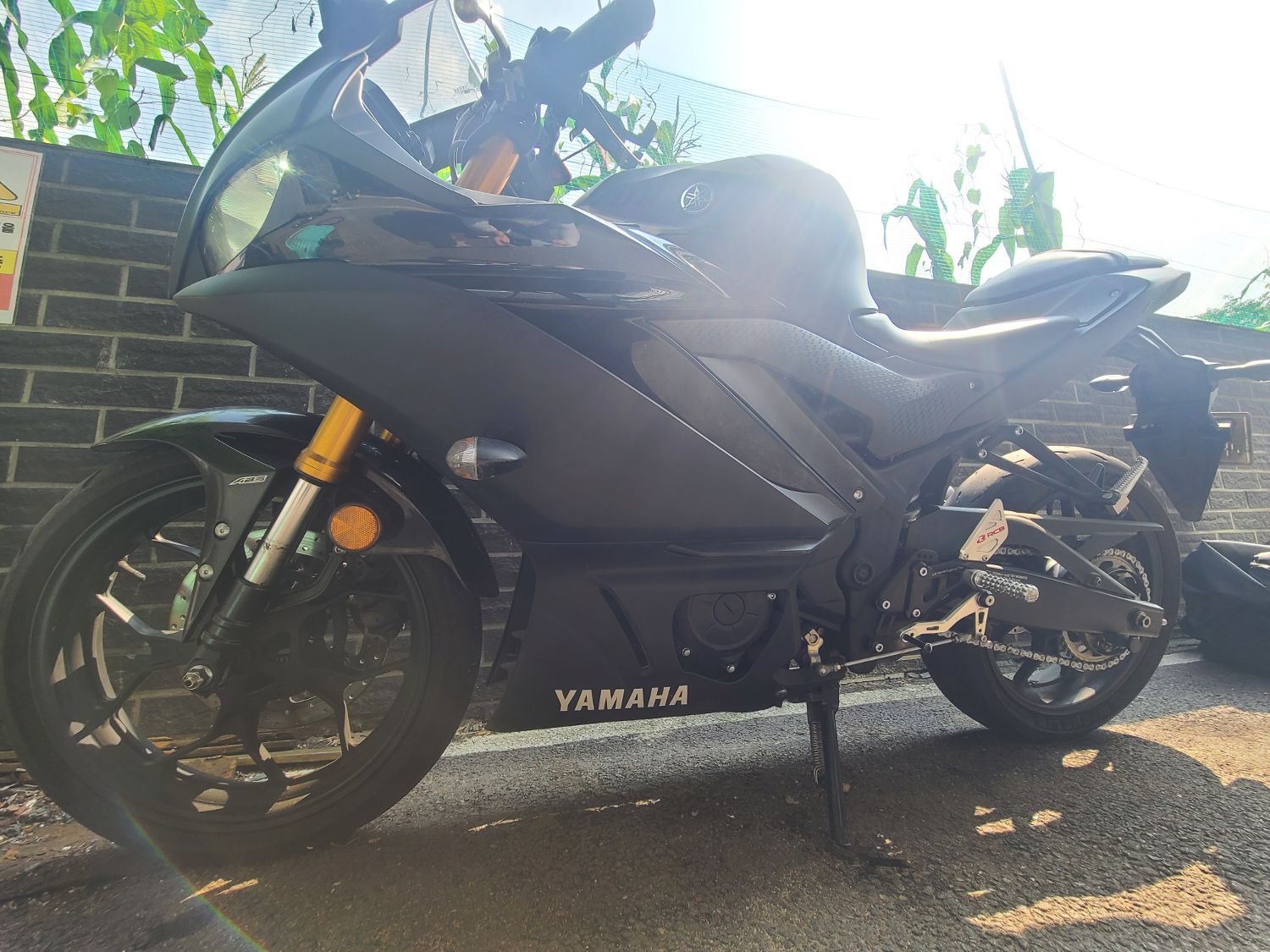 야마하 YZF R3 thumb 2