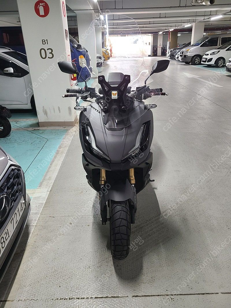 혼다 ADV 350 thumb 2