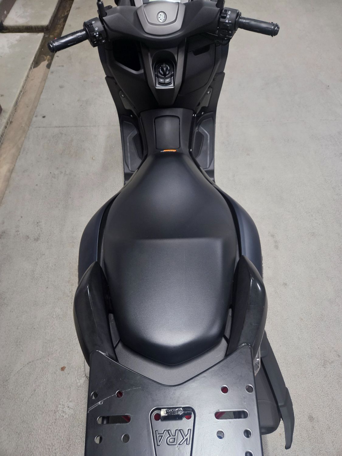 야마하 NMAX 155 thumb 2