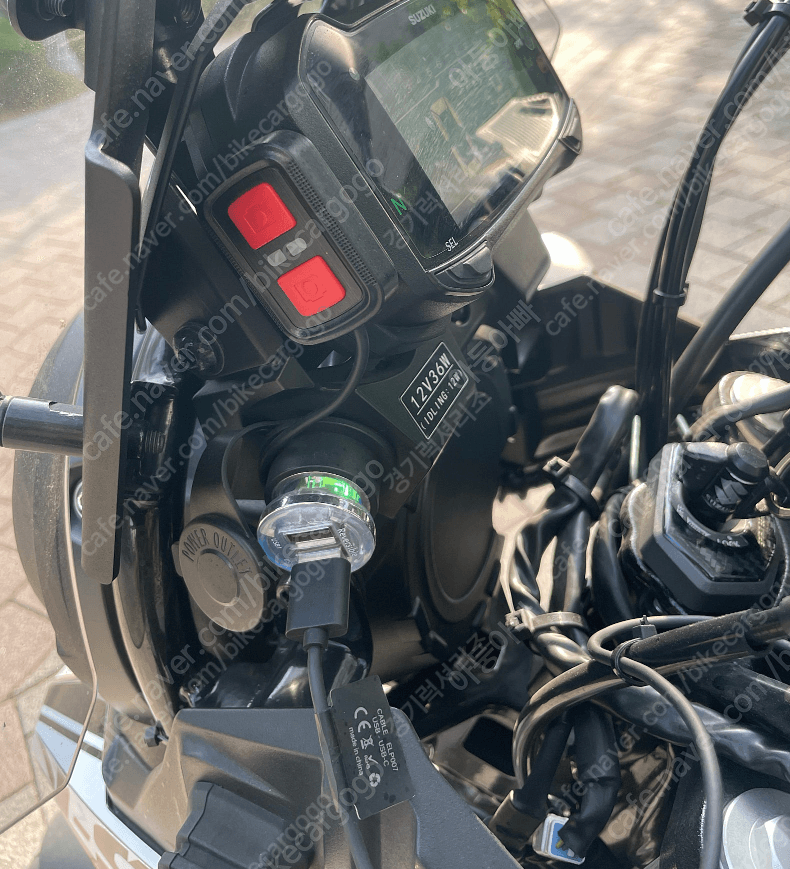 스즈키 브이스트롬 250 ABS more