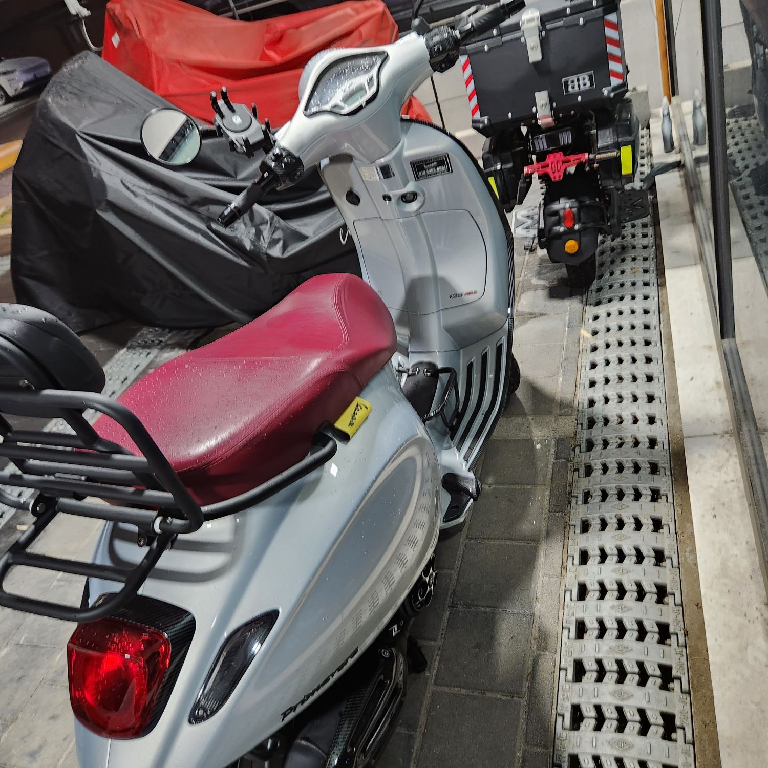 베스파 프리마베라 125 칼라 바이브 thumb 2