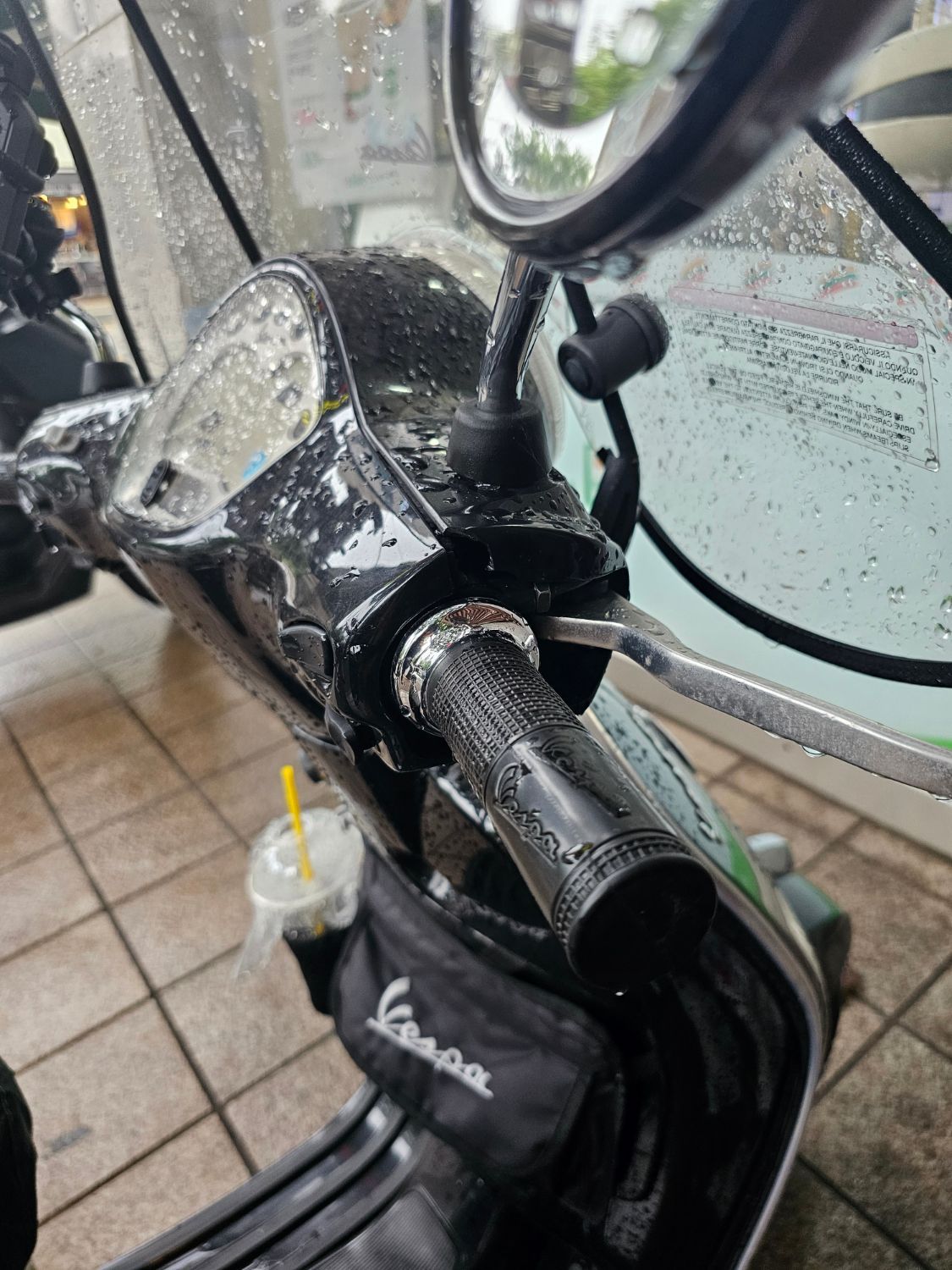 베스파 LX 125 more