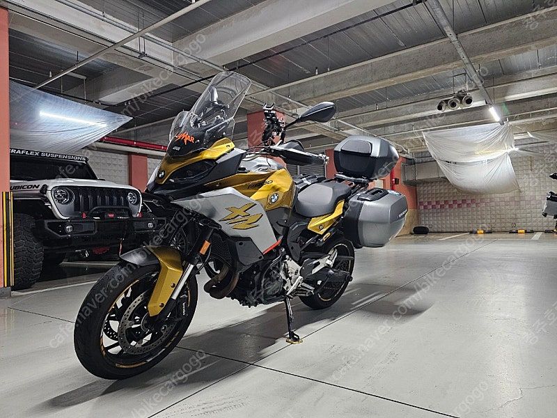 BMW F 900 XR thumb 2