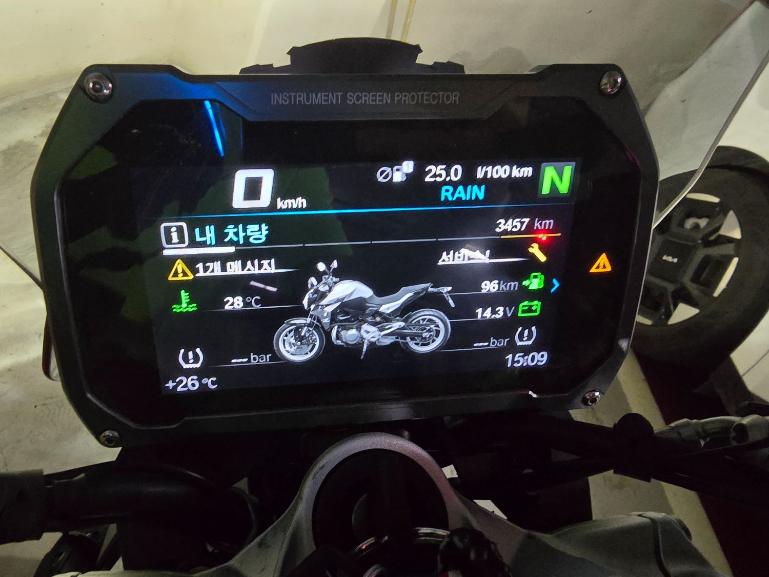 BMW F 900 R 2021 블랙 사진 6