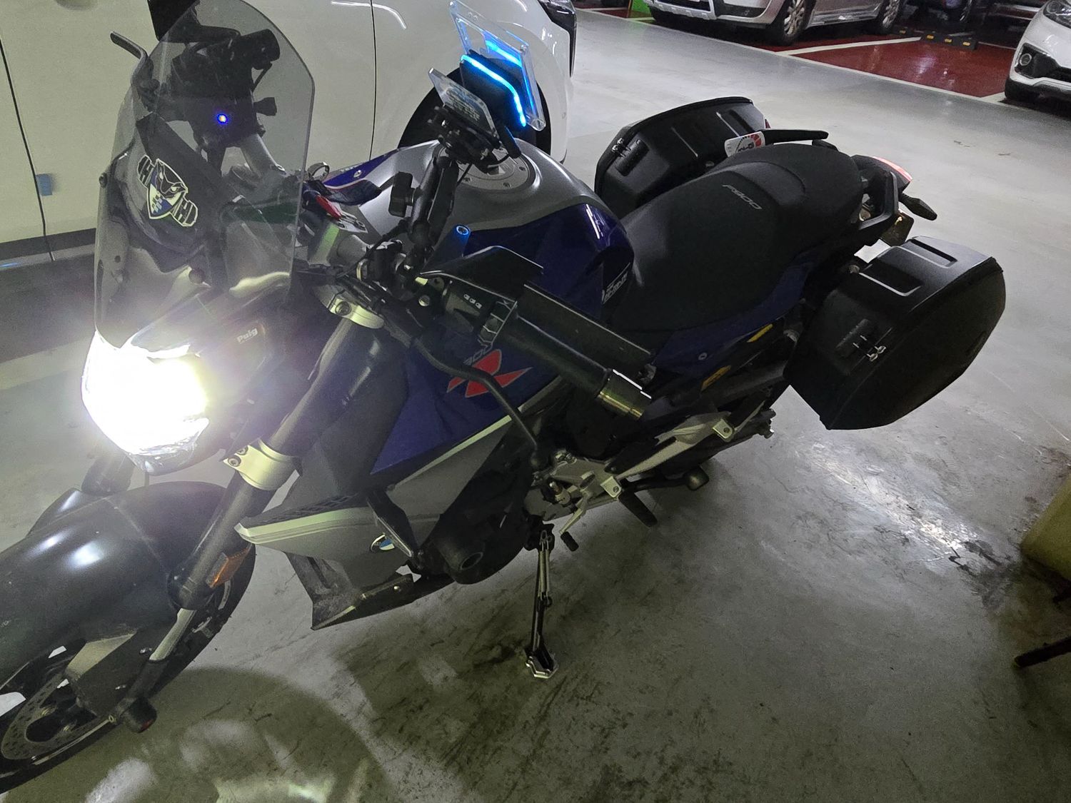 BMW F 900 R 2021 네이비 사진 4