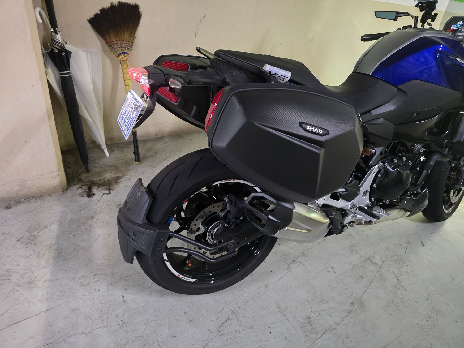 BMW F 900 R 2021 블랙 사진 1