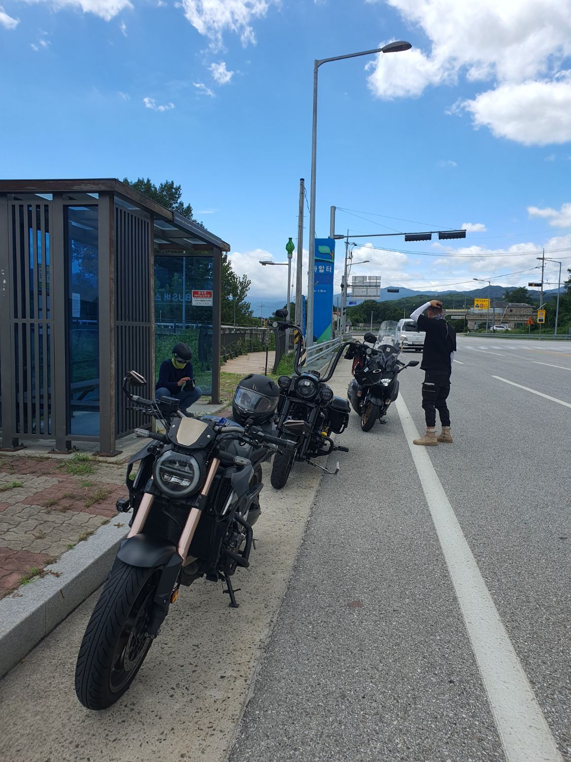 혼다 CB 650 R thumb 2