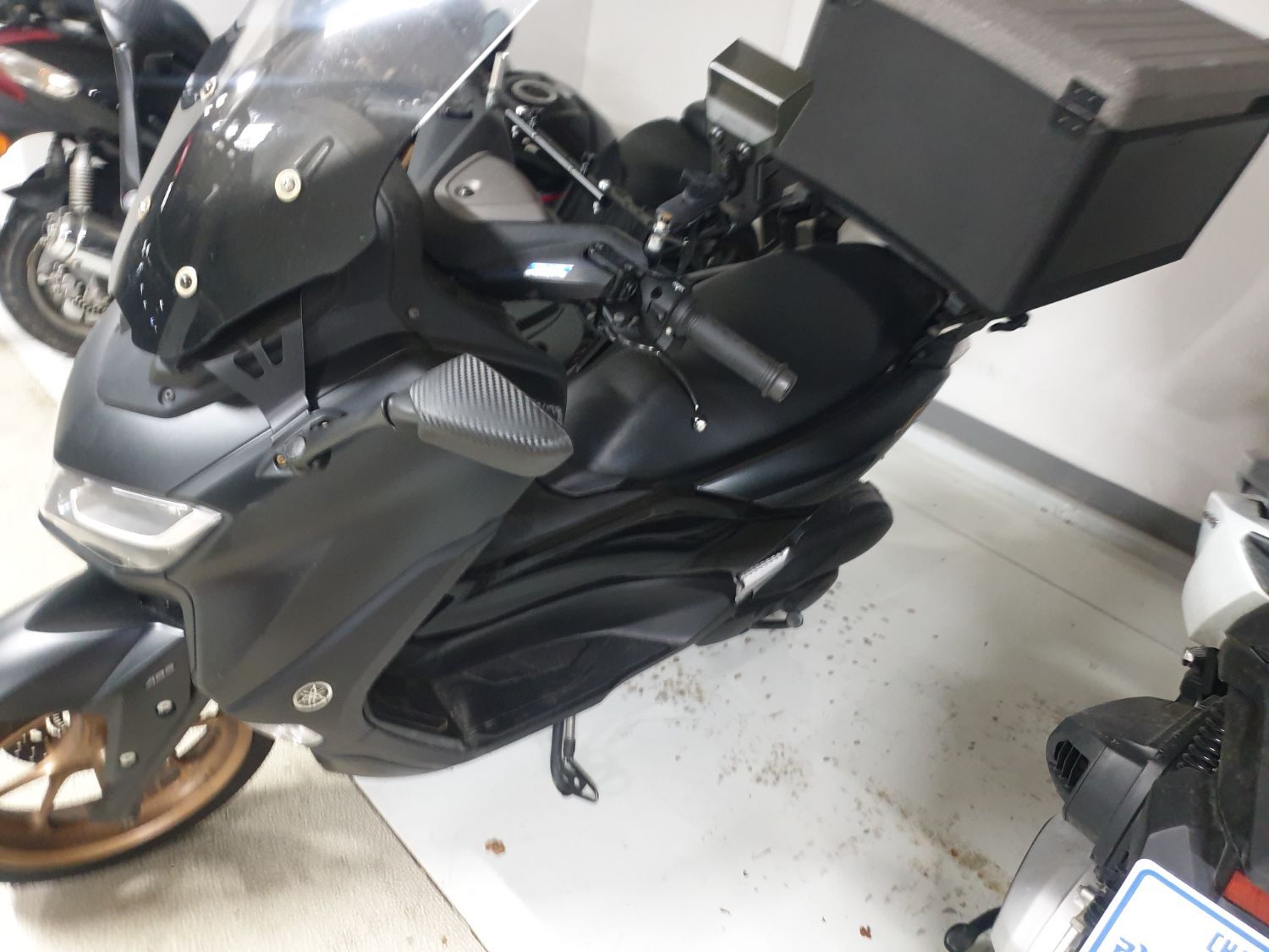 야마하 NMAX 125 more