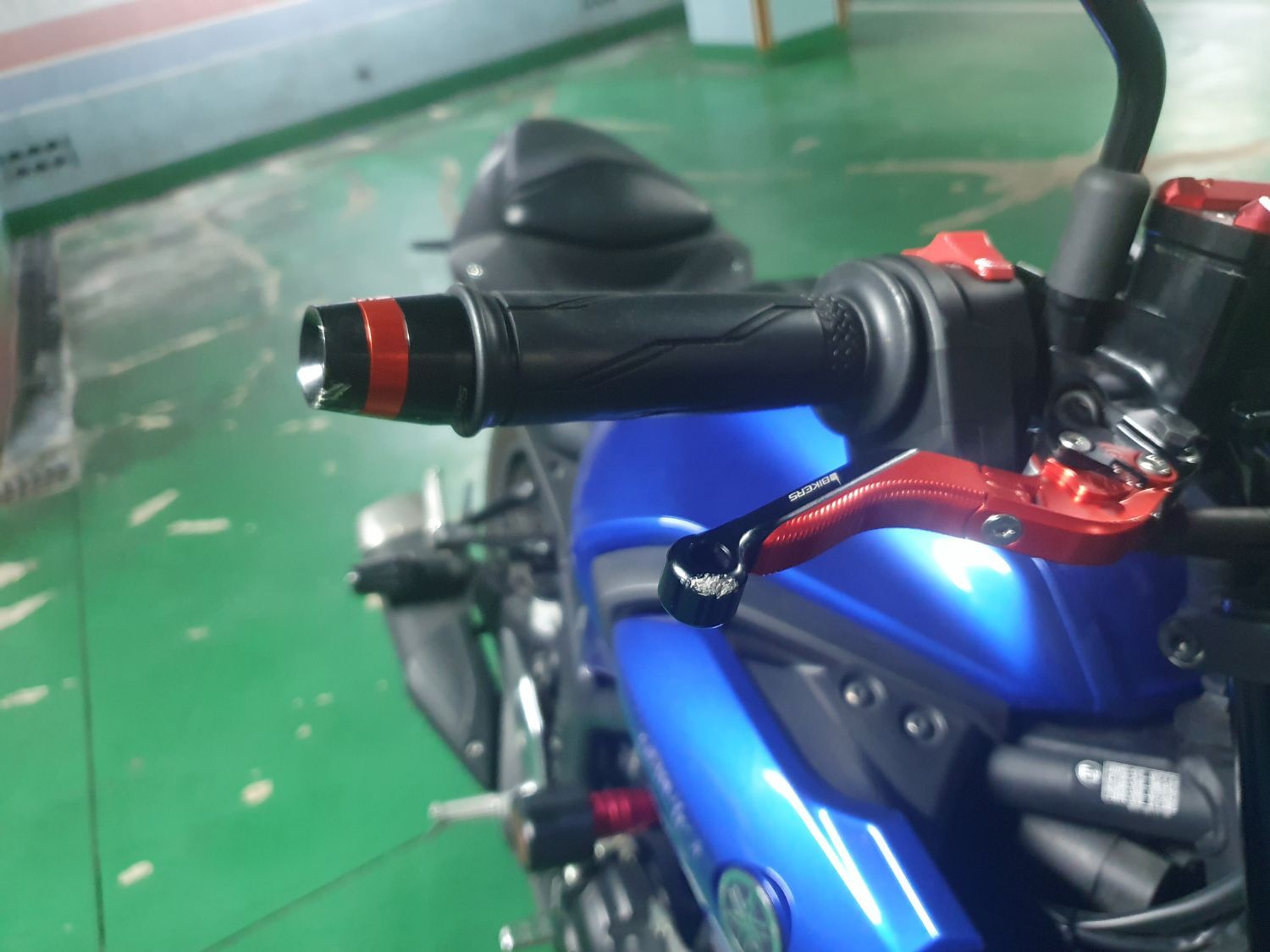 야마하 MT 03 more