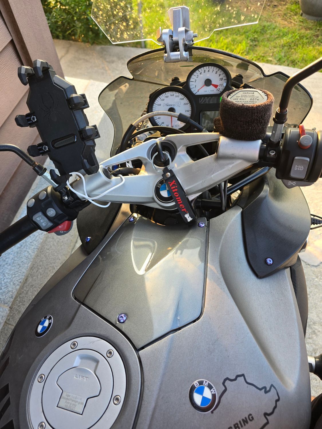 BMW K 1200 R thumb 2