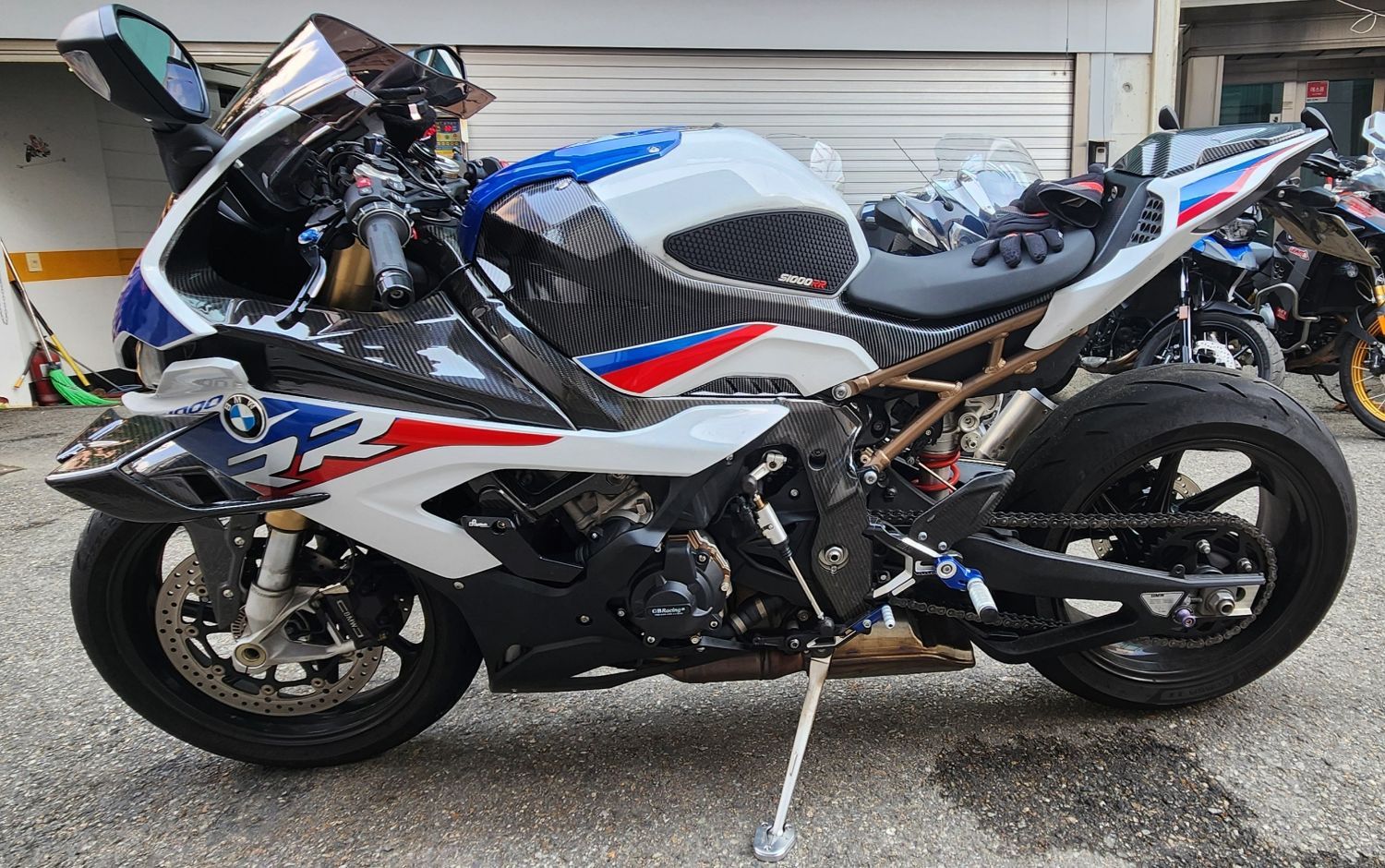 BMW S 1000 RR more
