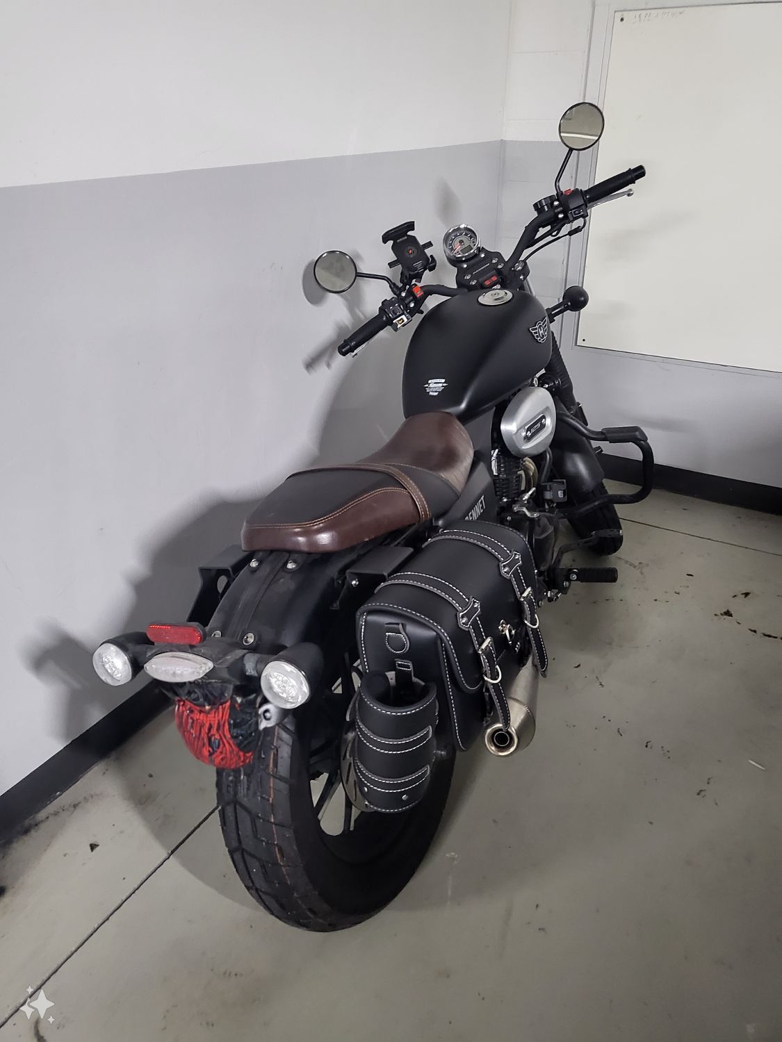 기타 베네트 125 thumb 2