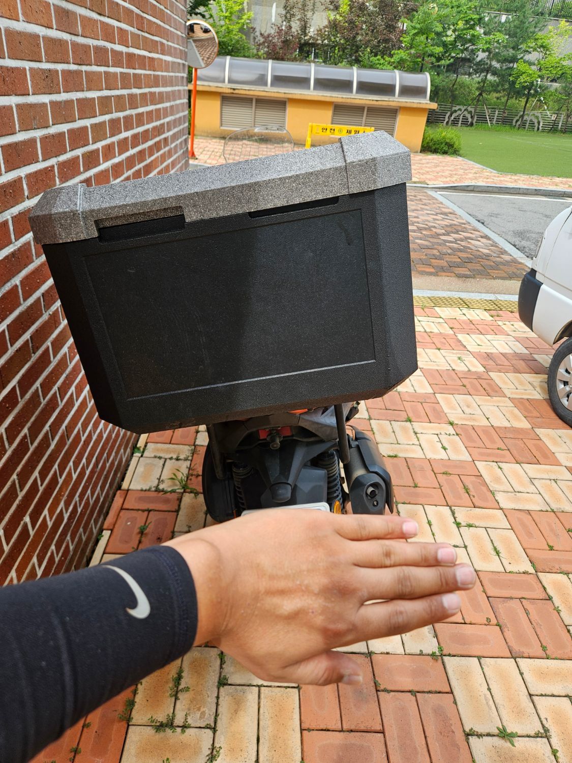 야마하 XMAX 300 ABS more