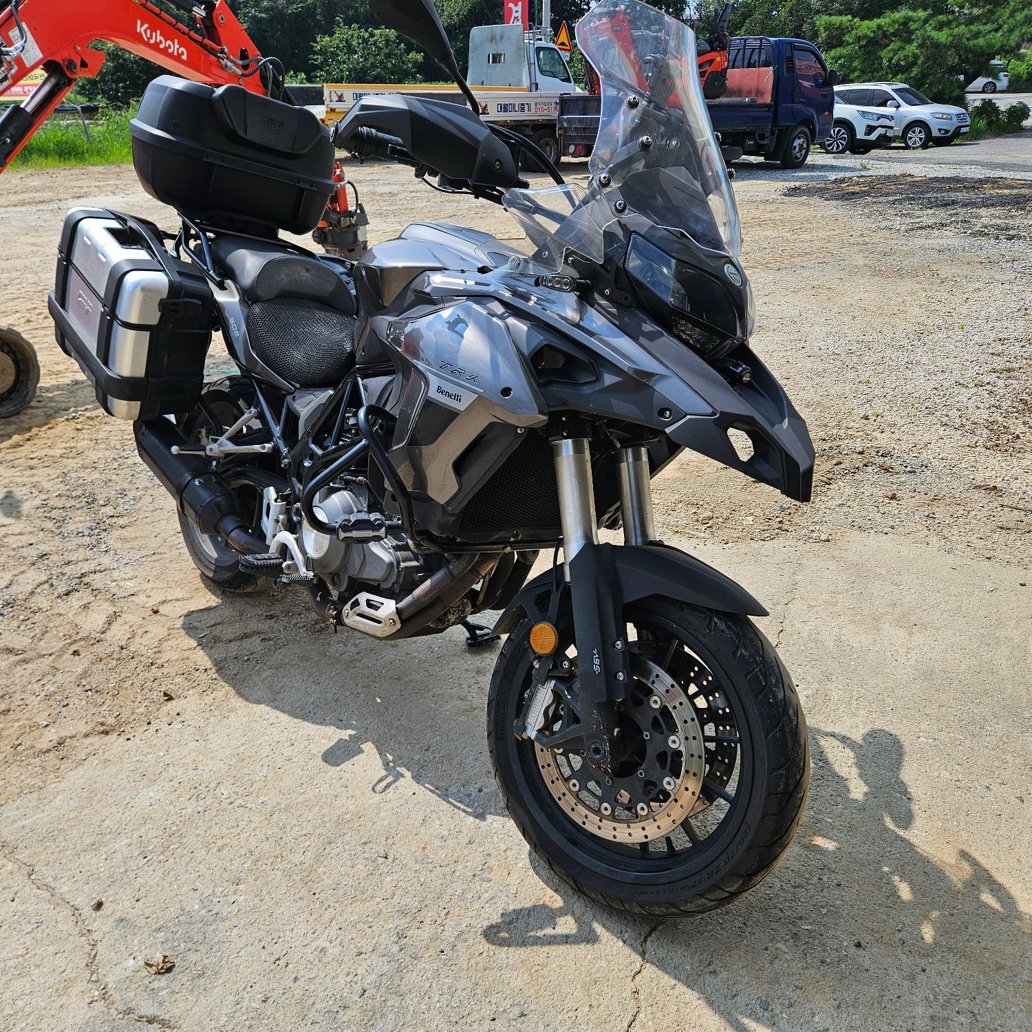 베넬리 TRK 502 thumb 2