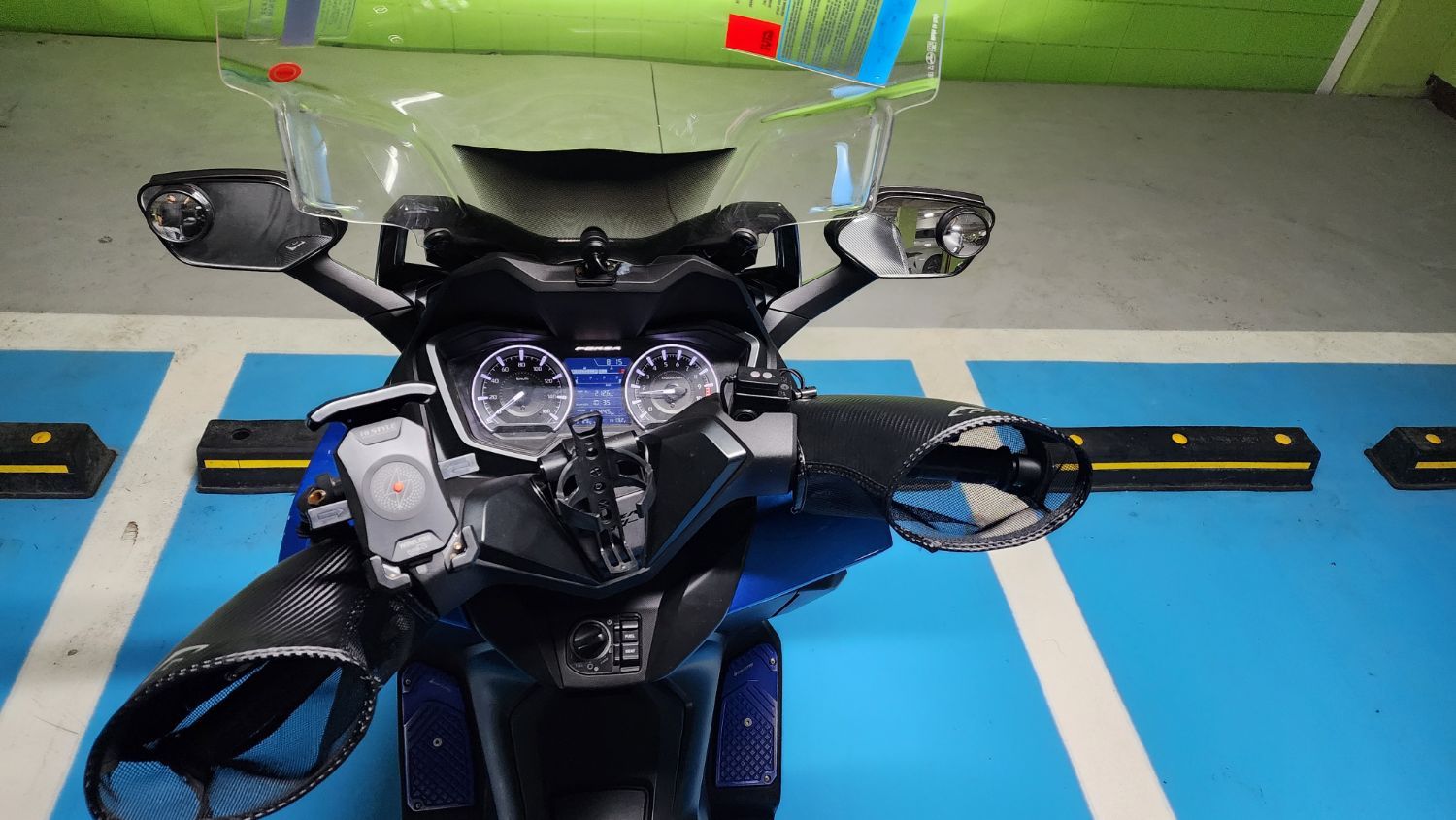 혼다 포르자 350 more