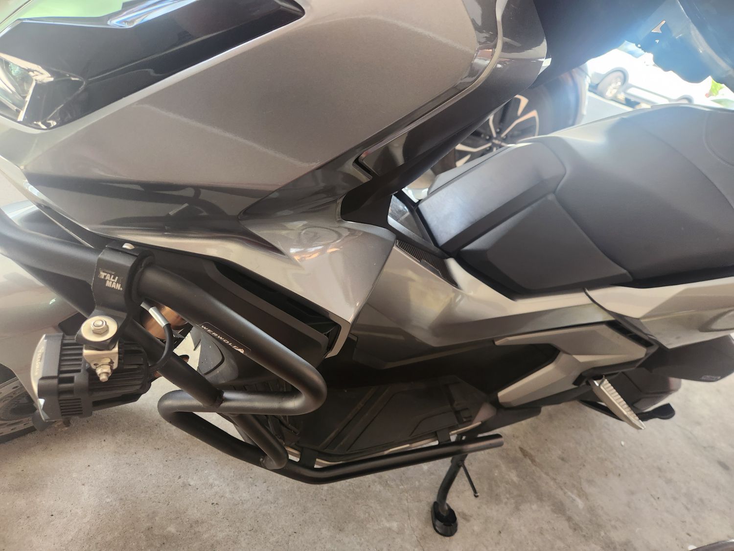 혼다 ADV 350 thumb 2