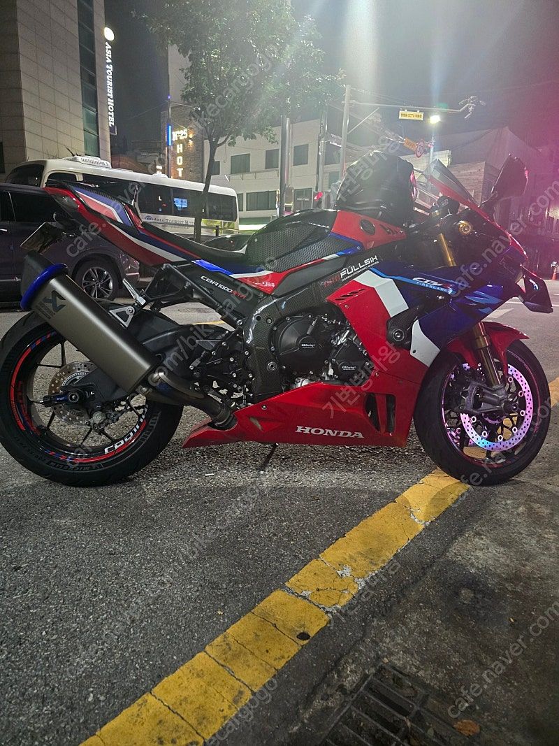 혼다 CBR 1000 RR-R 파이어블레이드 SP more