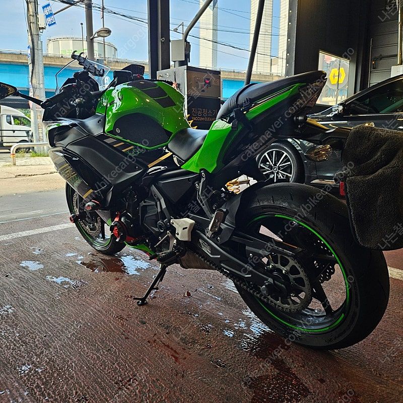 가와사키 닌자 650 more