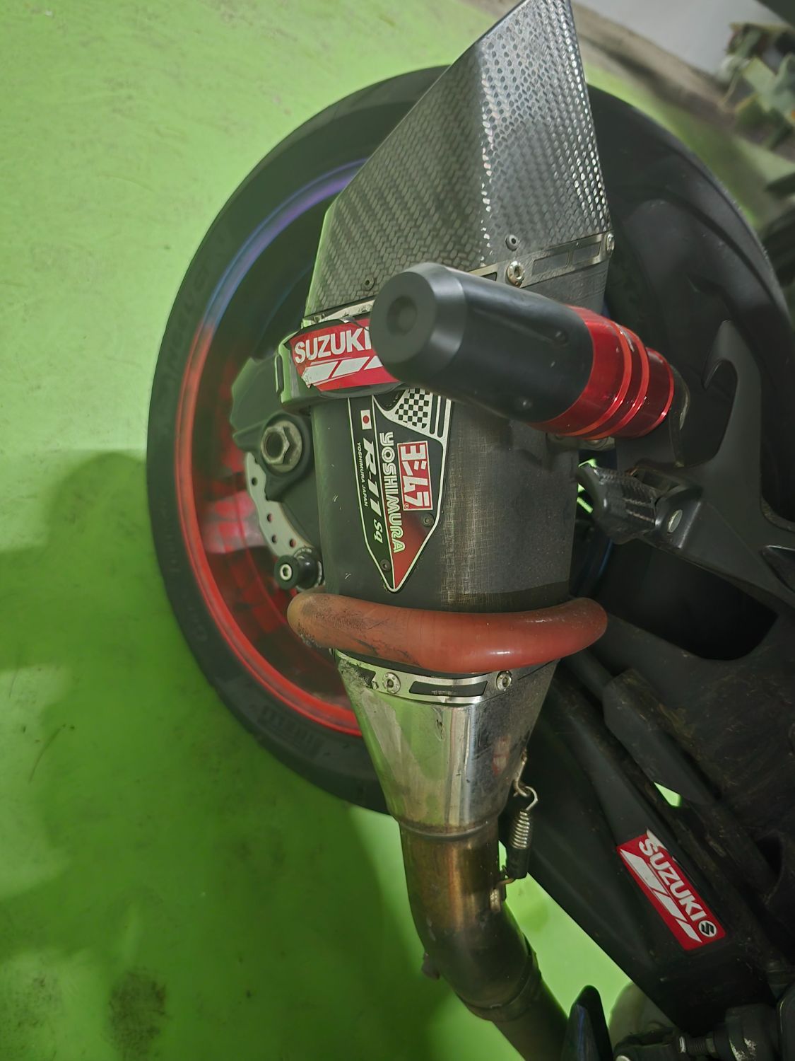 스즈키 GSX S 750 thumb 2