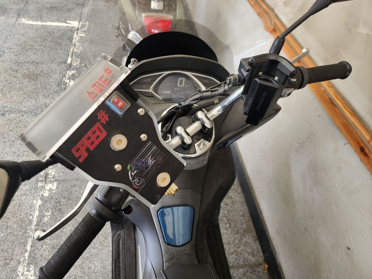 혼다 PCX 125 thumb 2