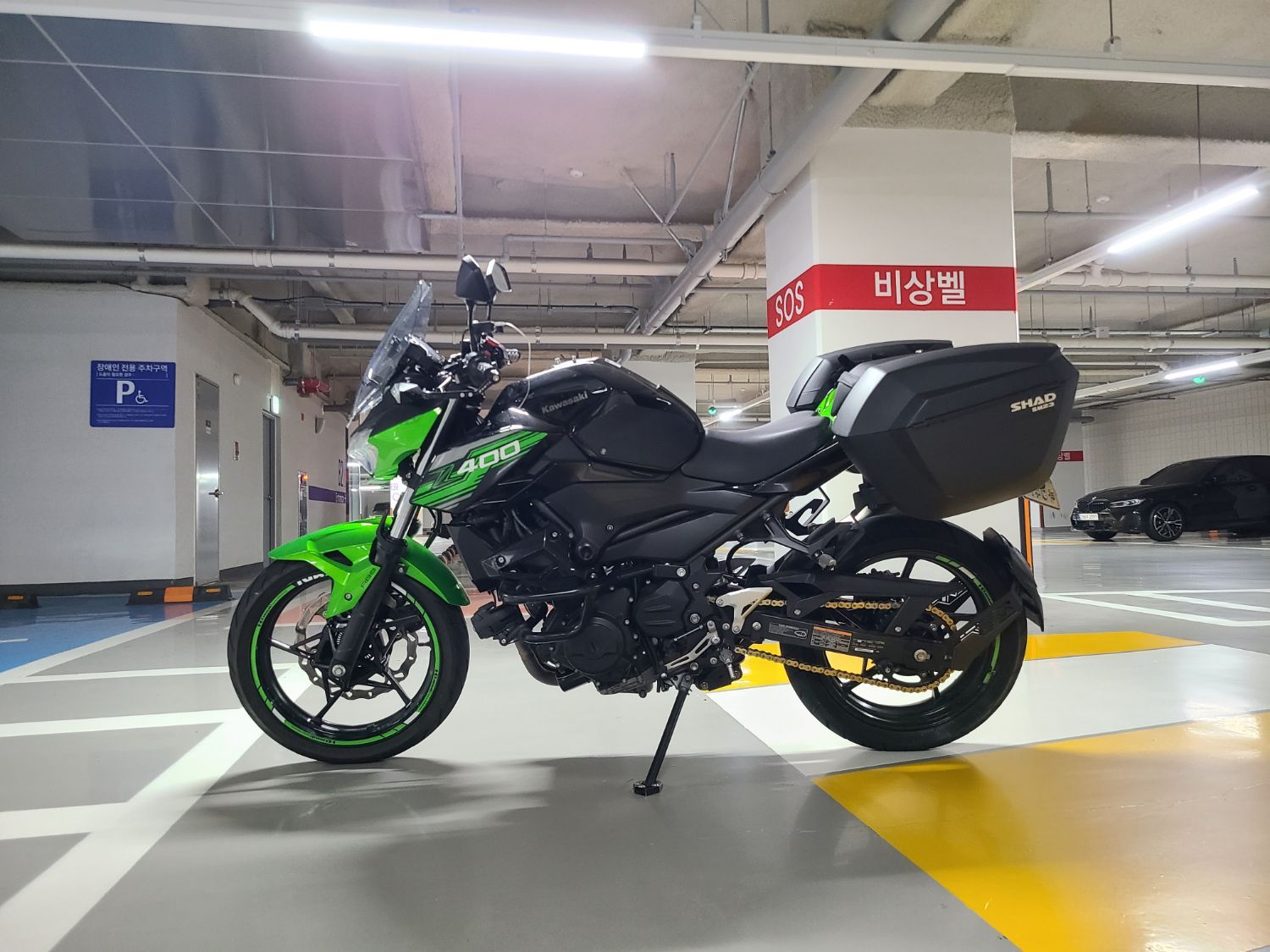 가와사키 Z 400 thumb 2