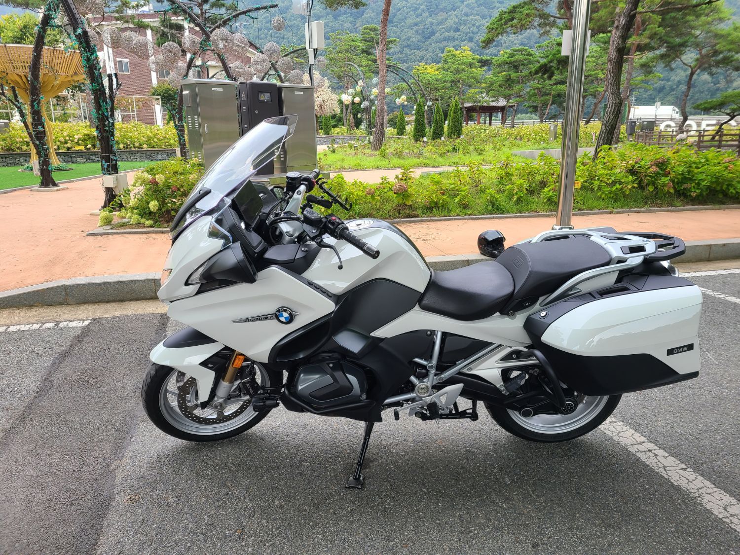 BMW R 1250 RT 2022 화이트 사진 5