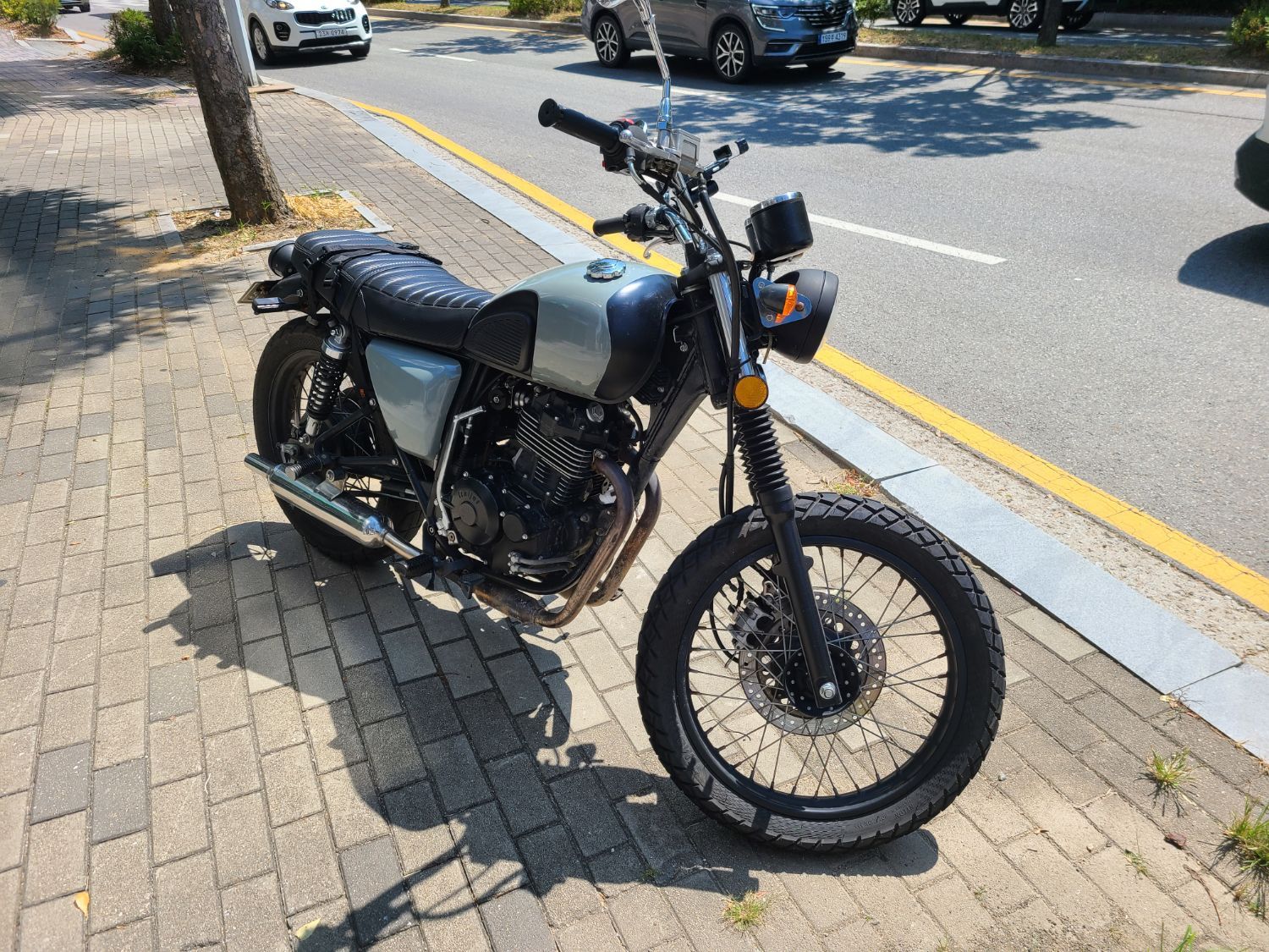 이탈젯 그리폰 400 thumb 2