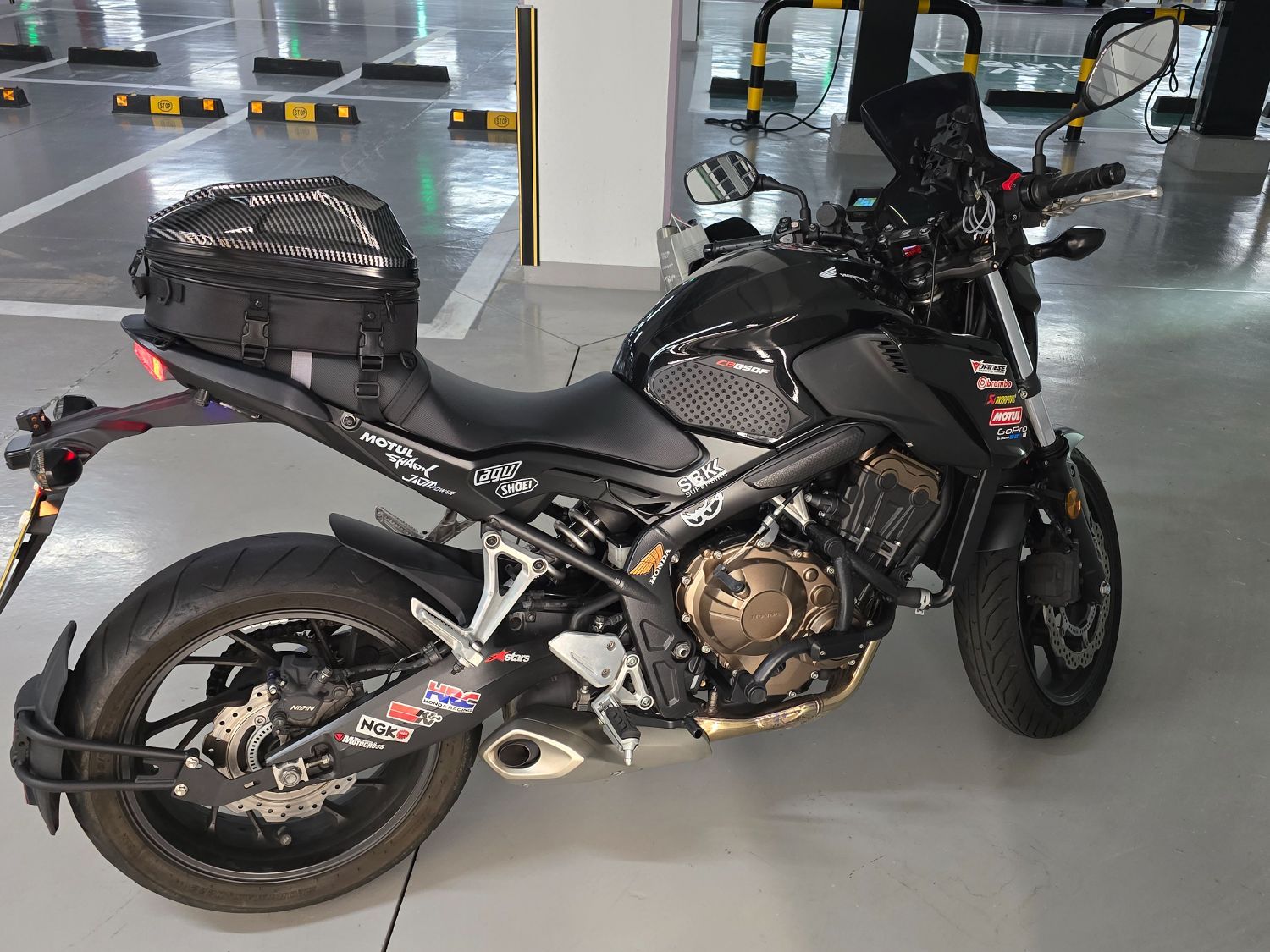 혼다 CB 650 F 2017 블랙 사진 5