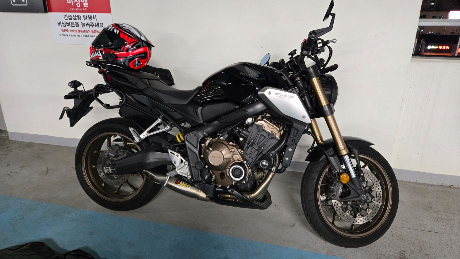 혼다 CB 650 R thumb 2