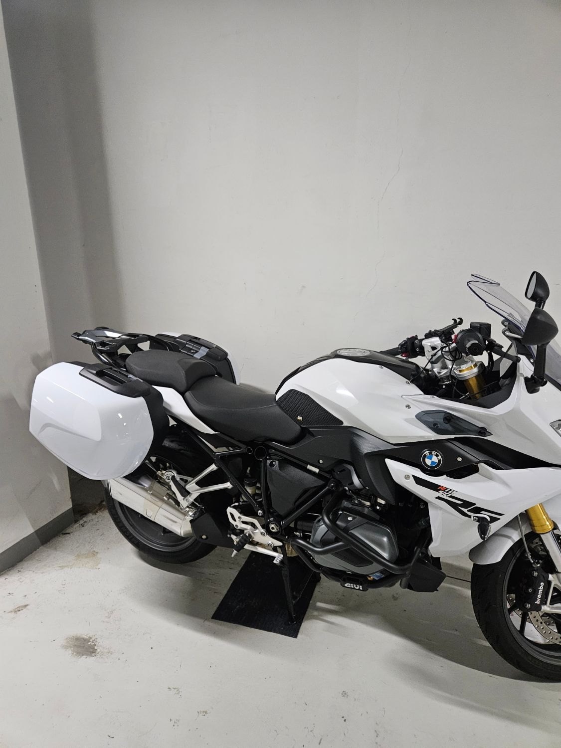 BMW R 1250 RS 2024 화이트 사진 8