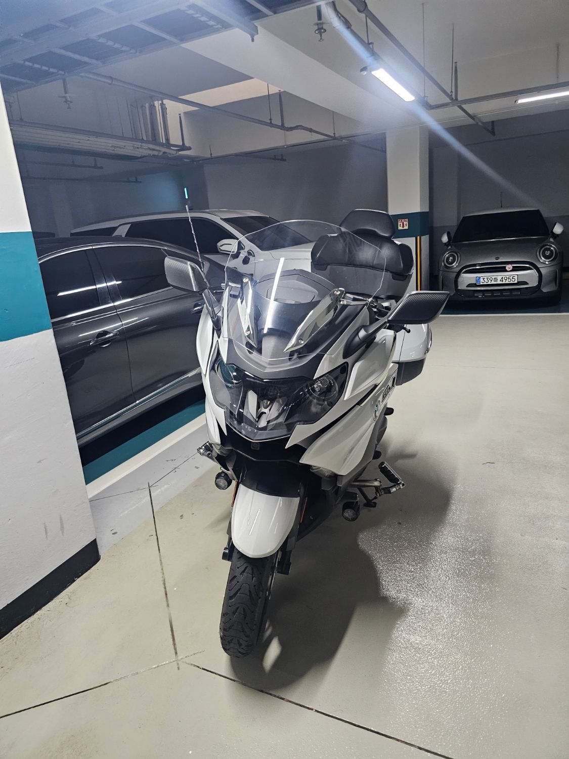 BMW K 1600 GTL 2019 화이트 사진 3