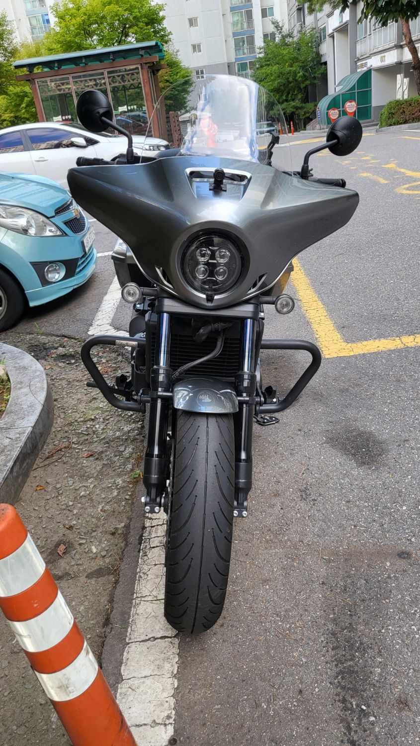 혼다 레블 1100T DCT 2025 블랙 사진 1