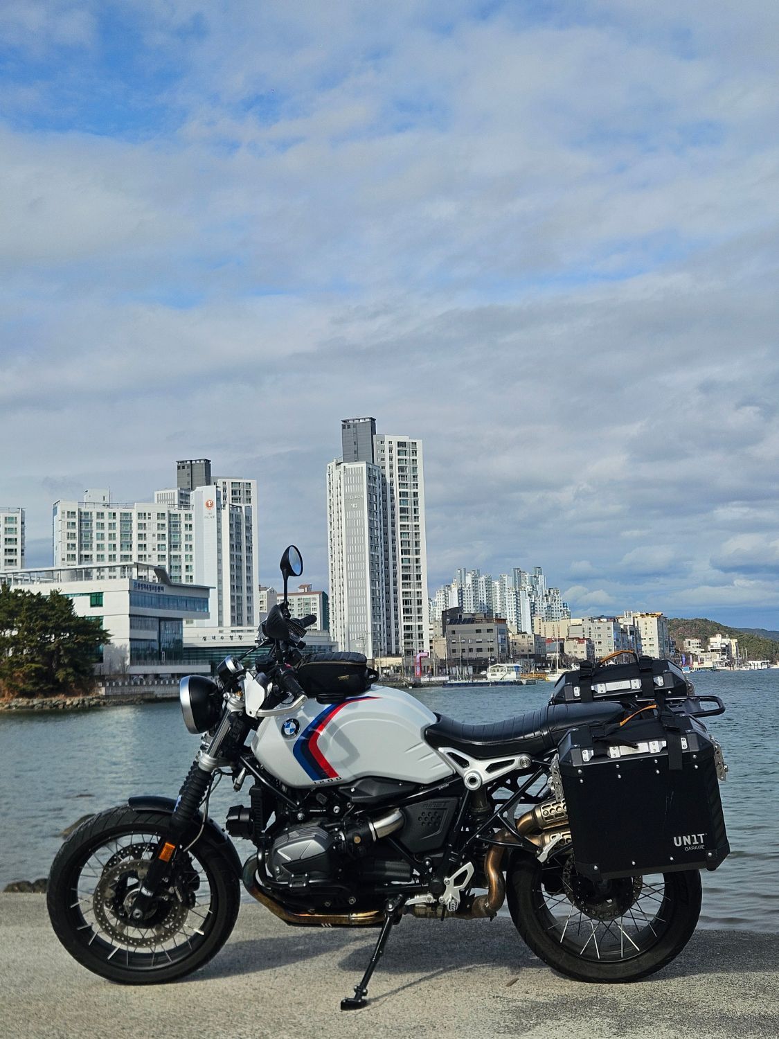 BMW R nine T 어반 GS 2021 화이트 사진 1