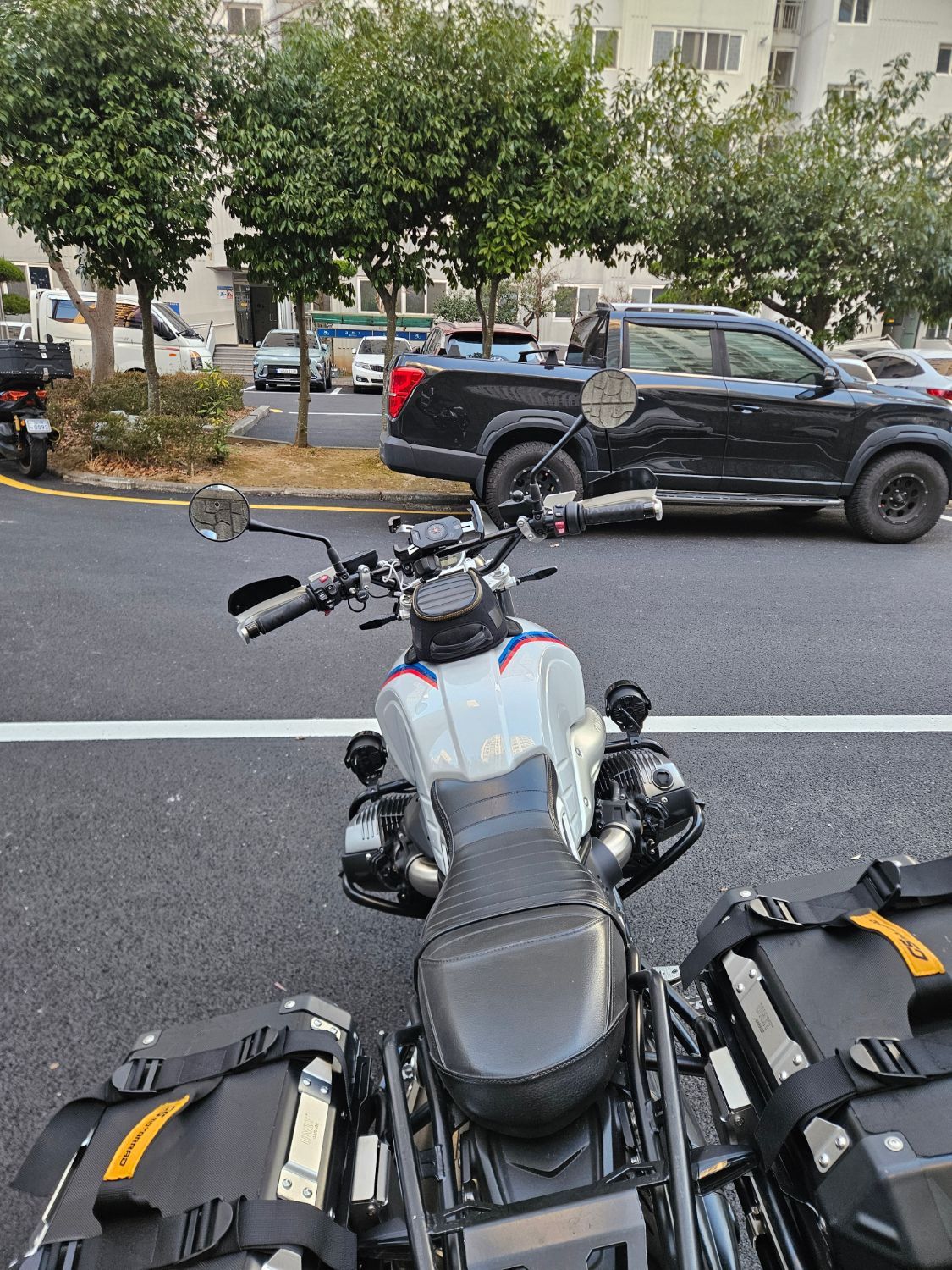BMW R nine T 어반 GS 2021 화이트 사진 6