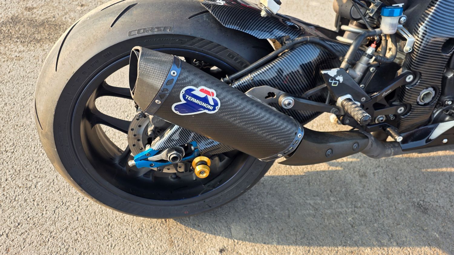 야마하 YZF R1 2015 블랙 사진 5