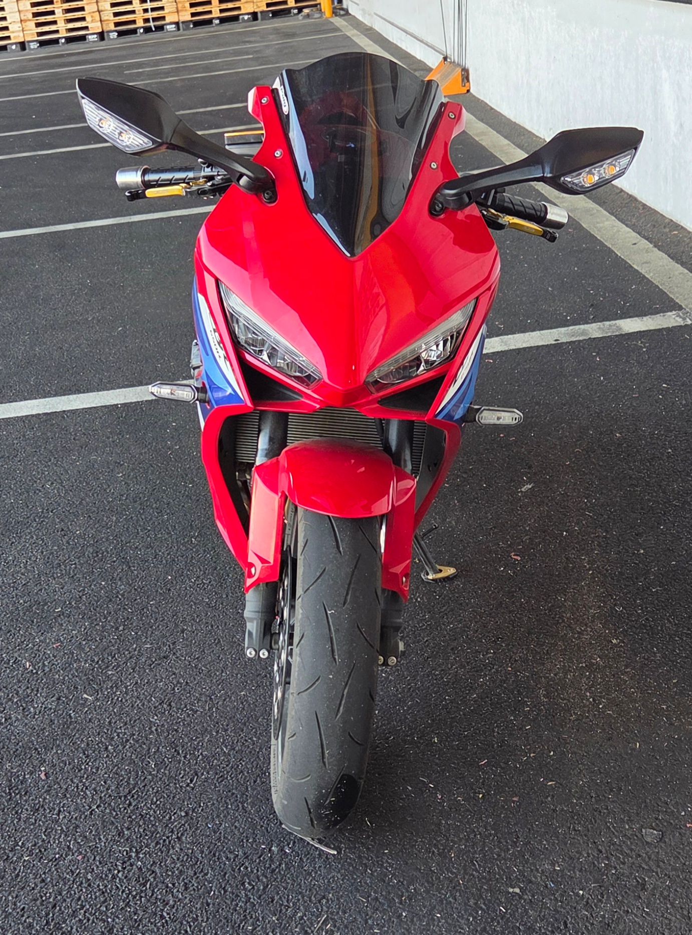 혼다 CBR 650 R E-CLUTCH main