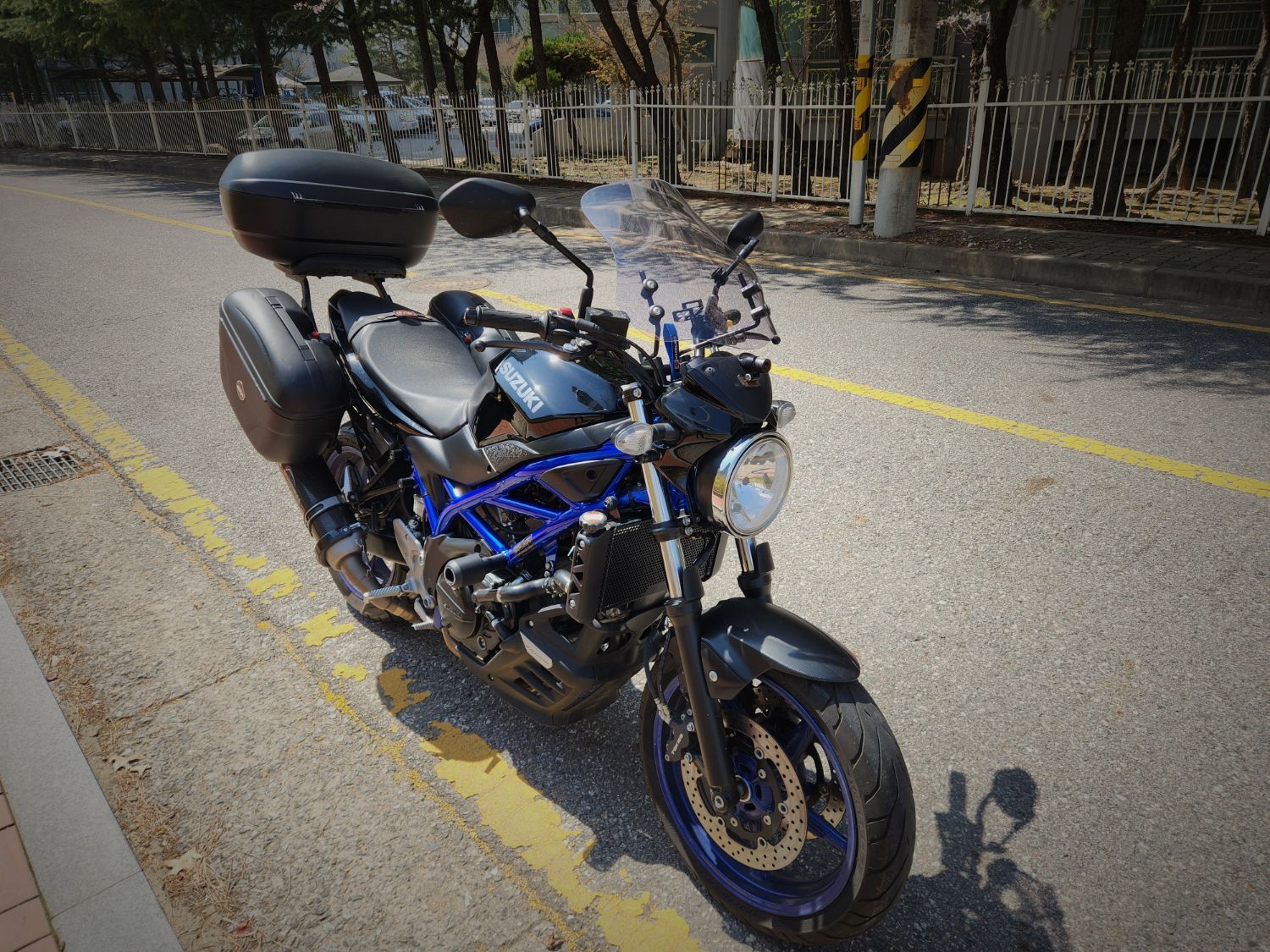 스즈키 SV 650 more