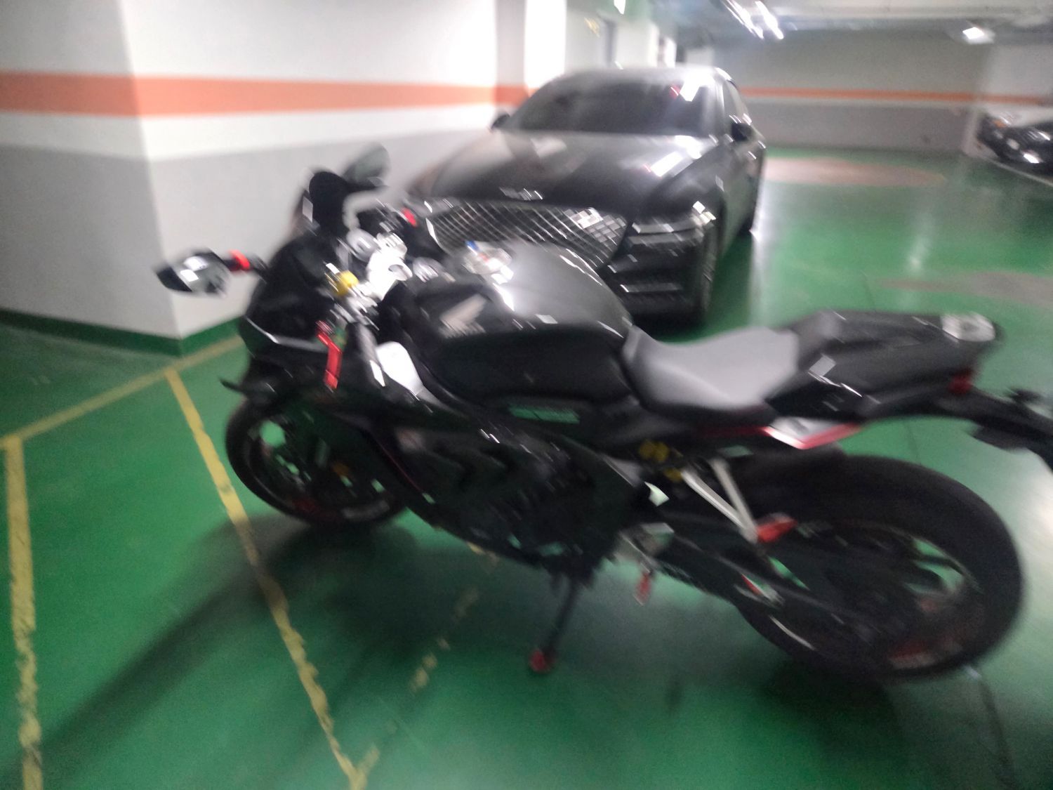 혼다 CBR 650 R MT more