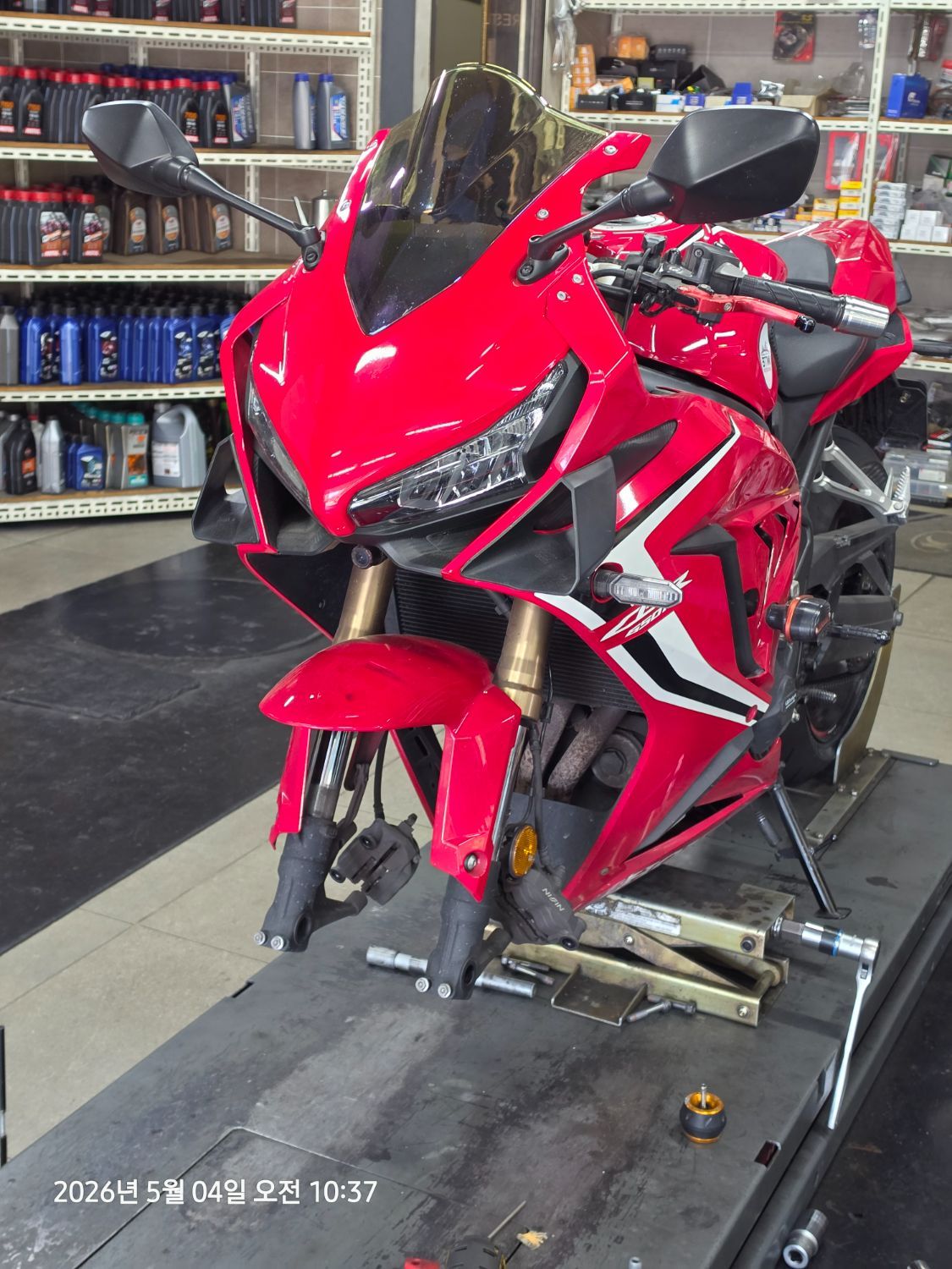 혼다 CBR 650 R MT thumb 2