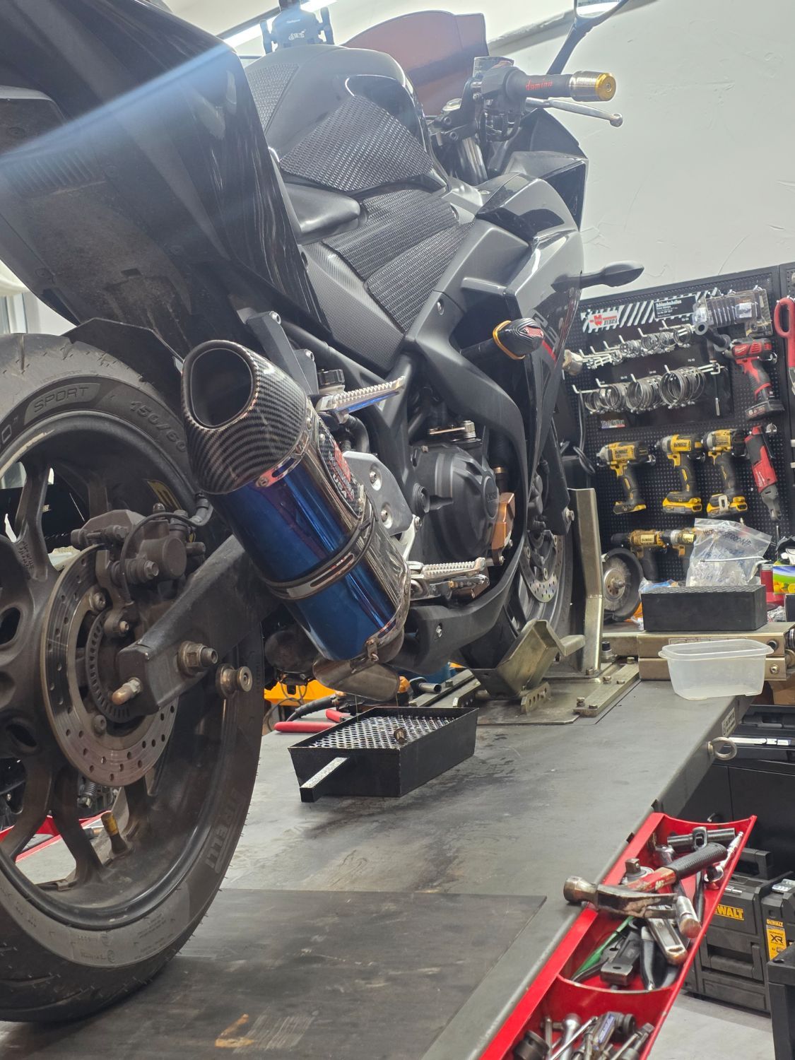 야마하 YZF R3 thumb 2