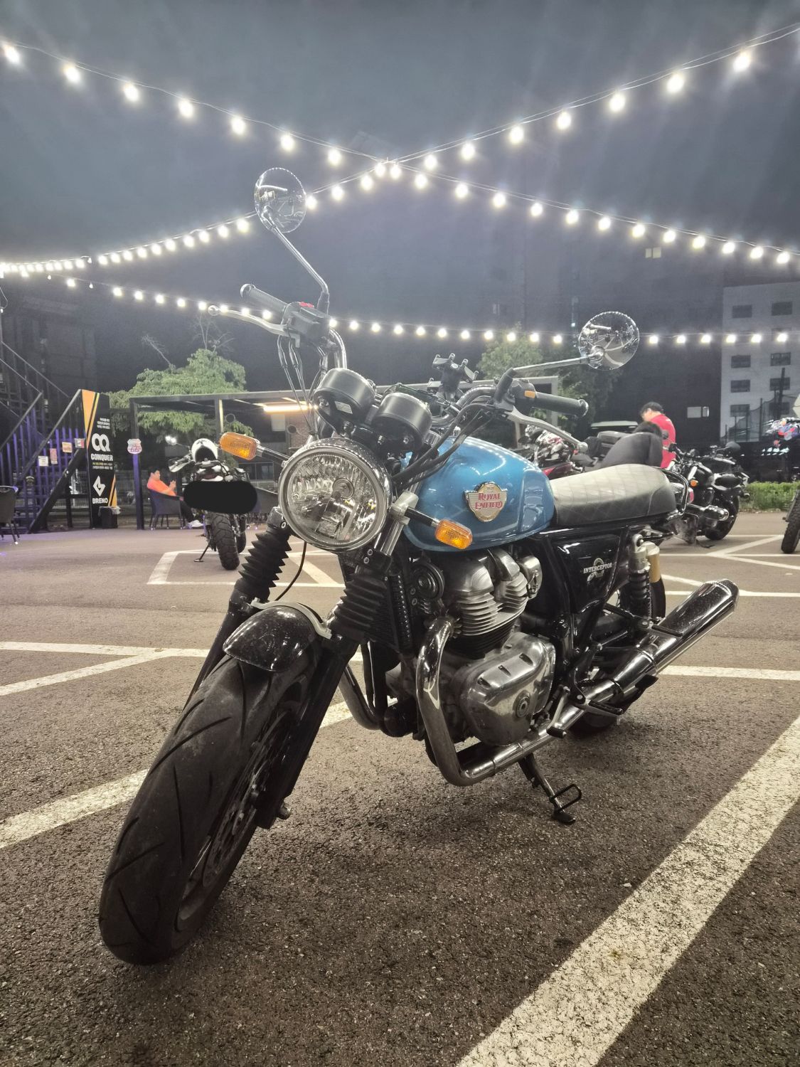 로얄엔필드 인터셉터 650 main