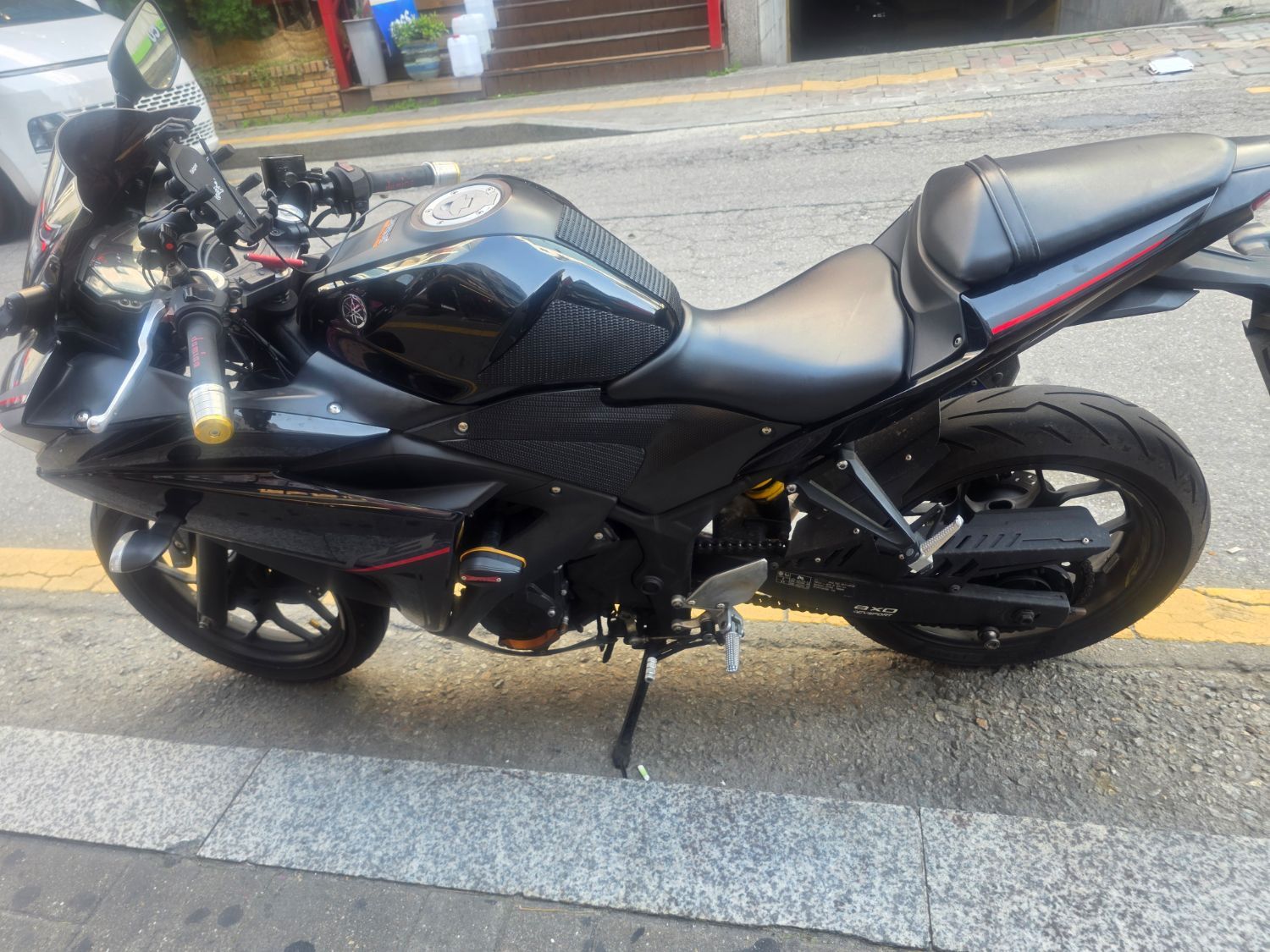 야마하 YZF R3 more