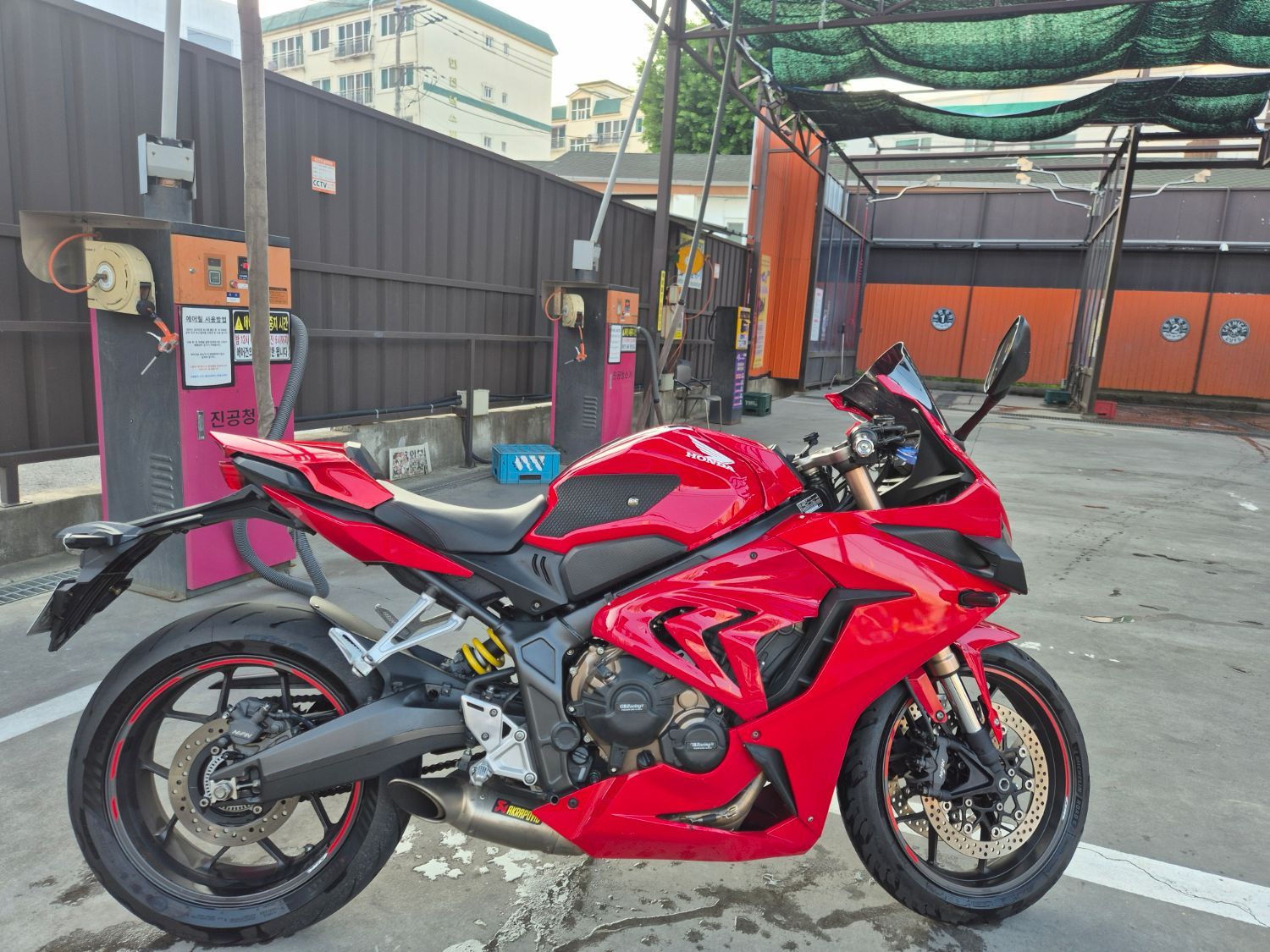 혼다 CBR 650 R E-CLUTCH more