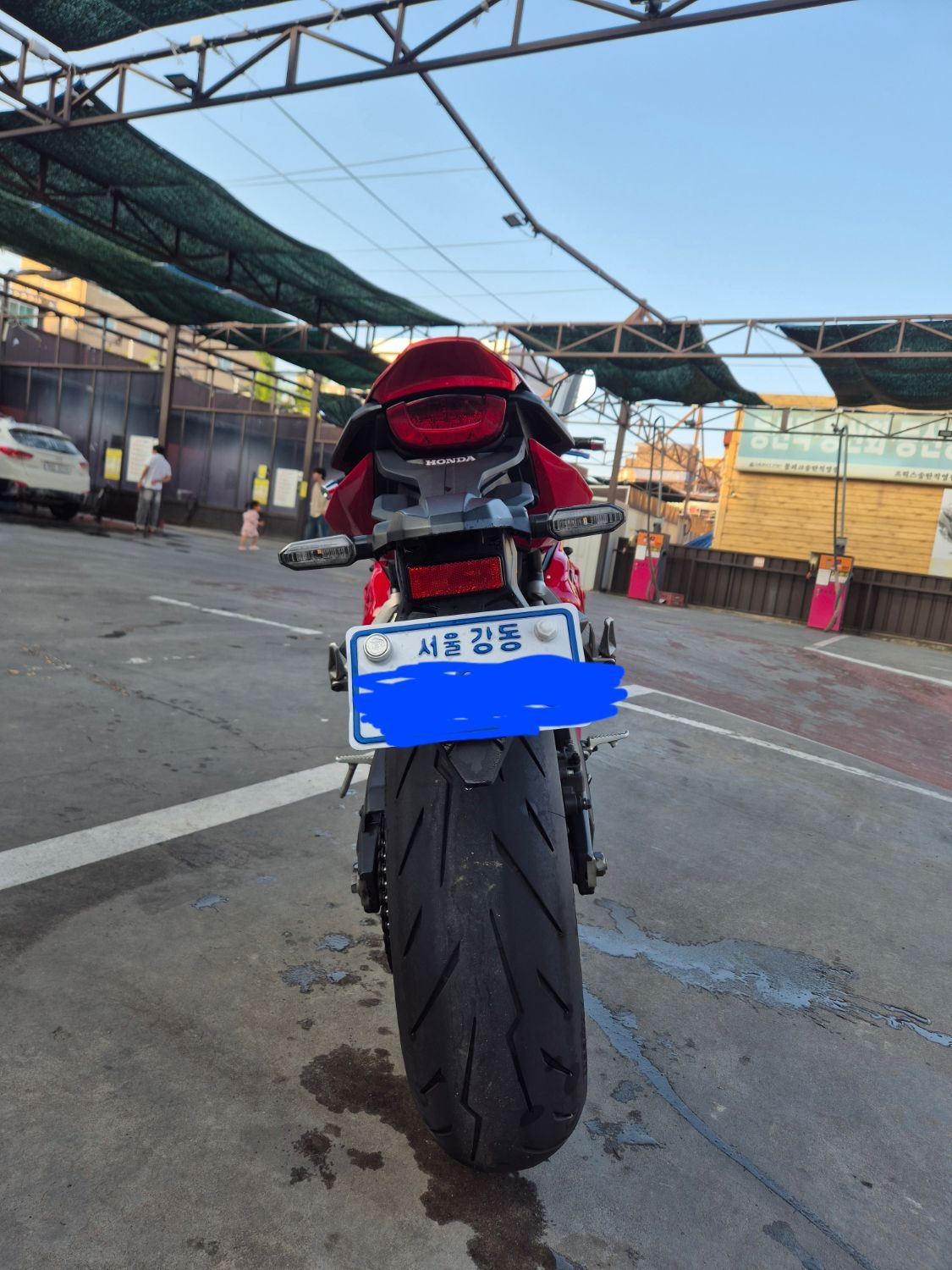 혼다 CBR 650 R E-CLUTCH thumb 2