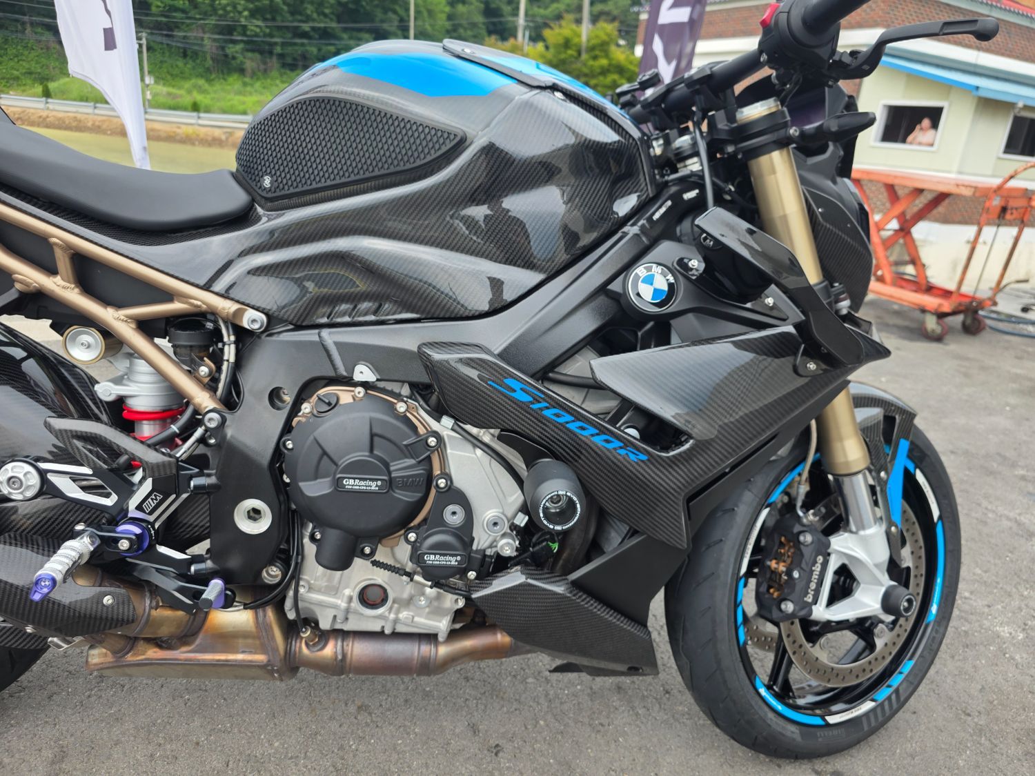 BMW S 1000 R thumb 2