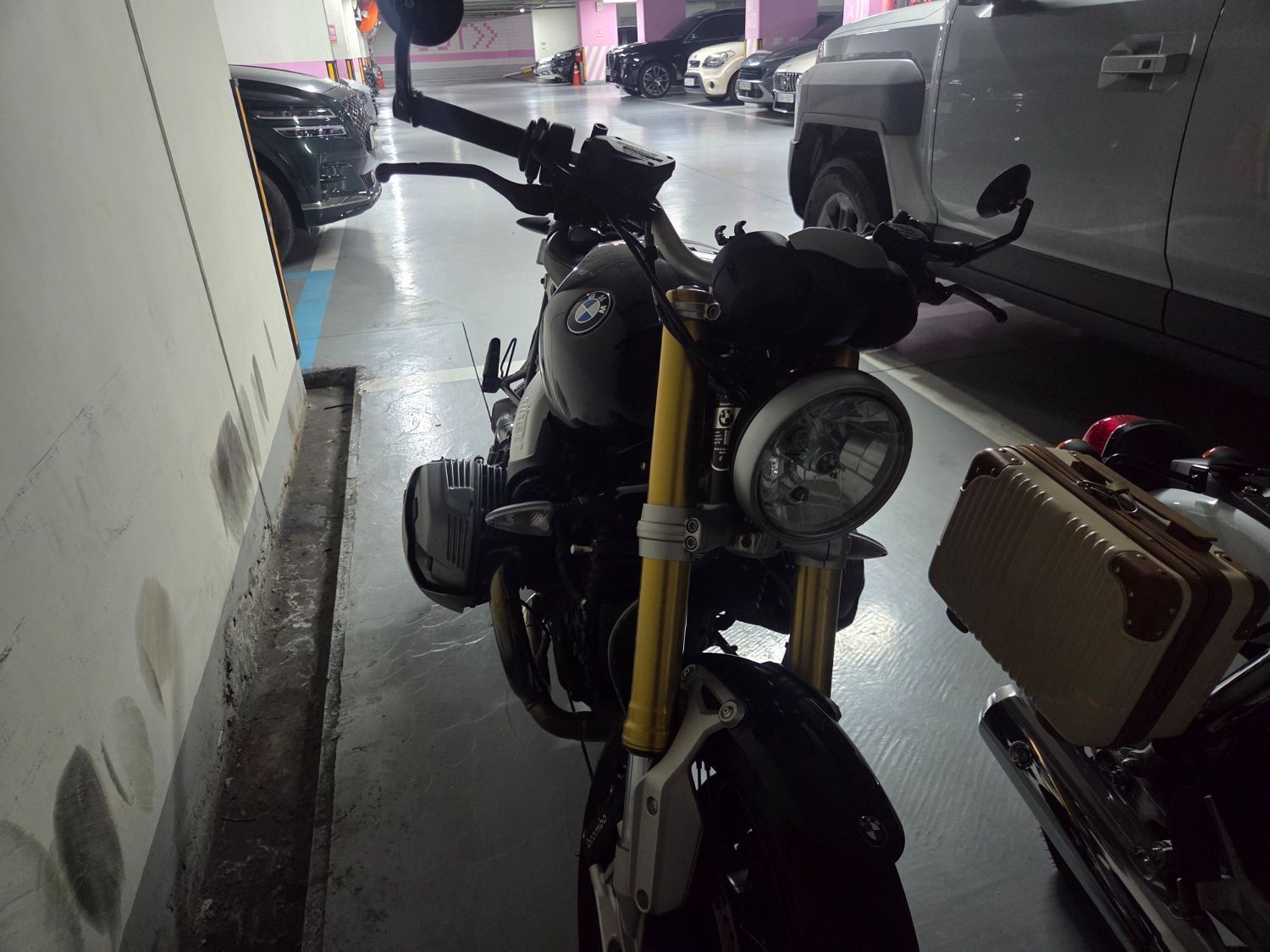 BMW R nine T 2016 블랙 사진 2