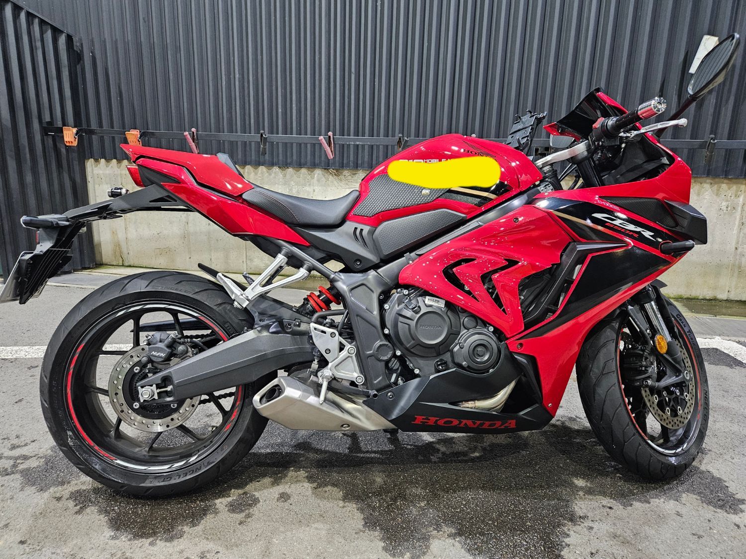 혼다 CBR 650 R MT thumb 2