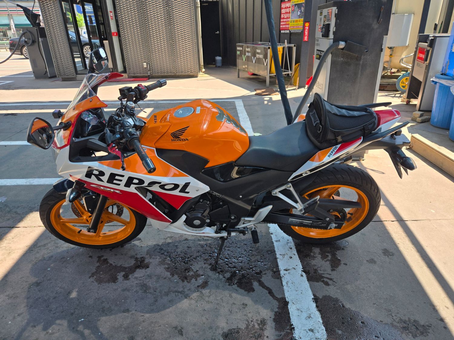 혼다 CBR 300 R more