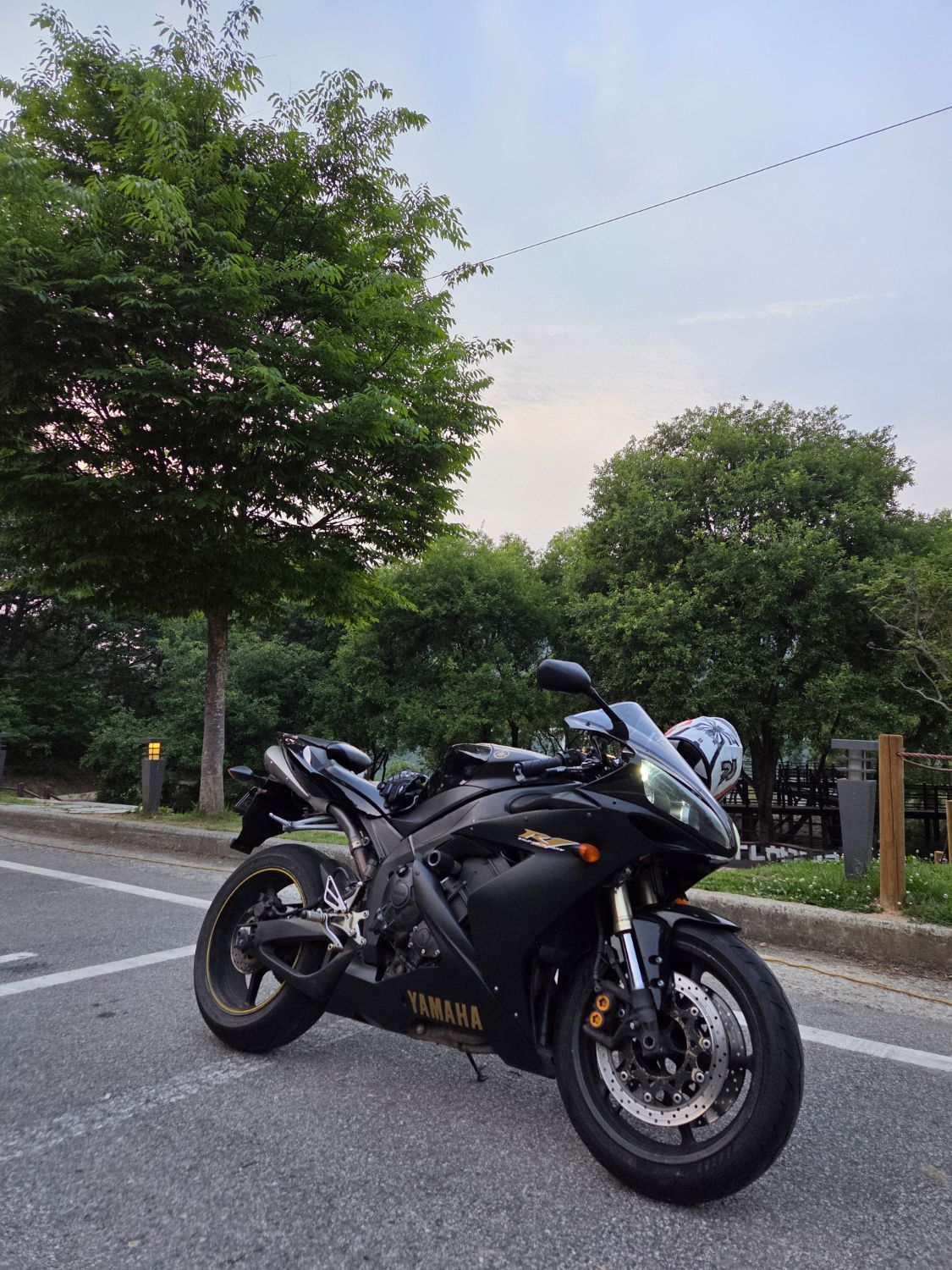야마하 YZF R1 main