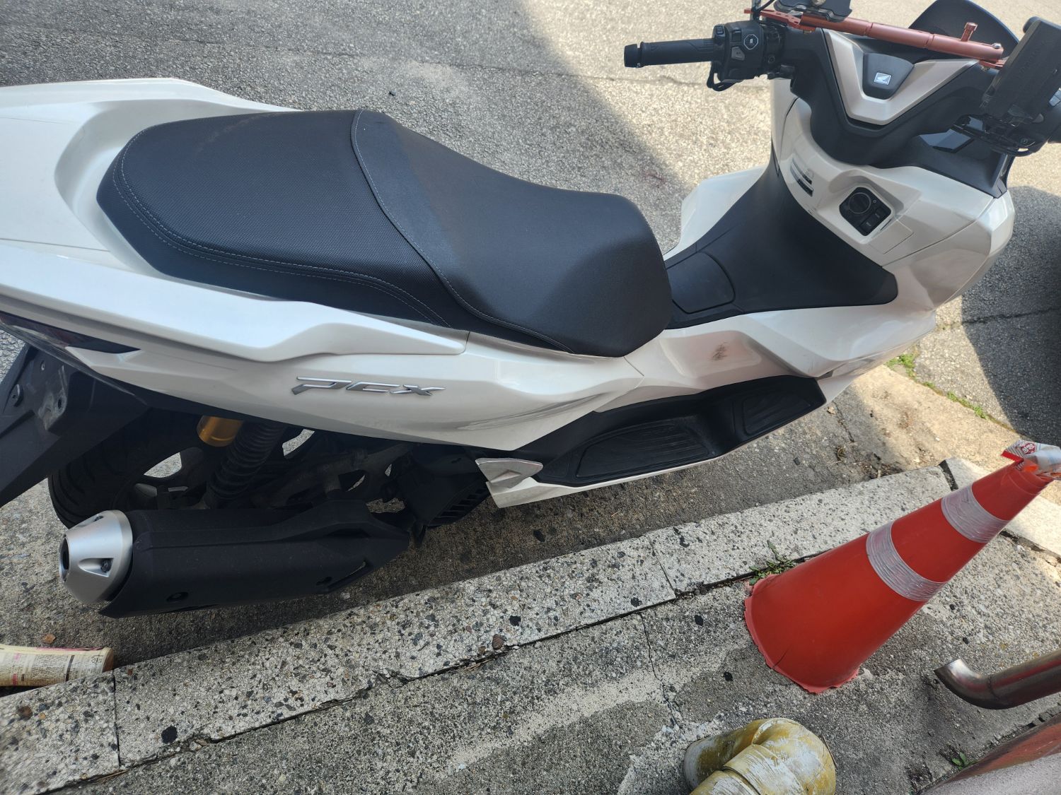 혼다 PCX 125 more